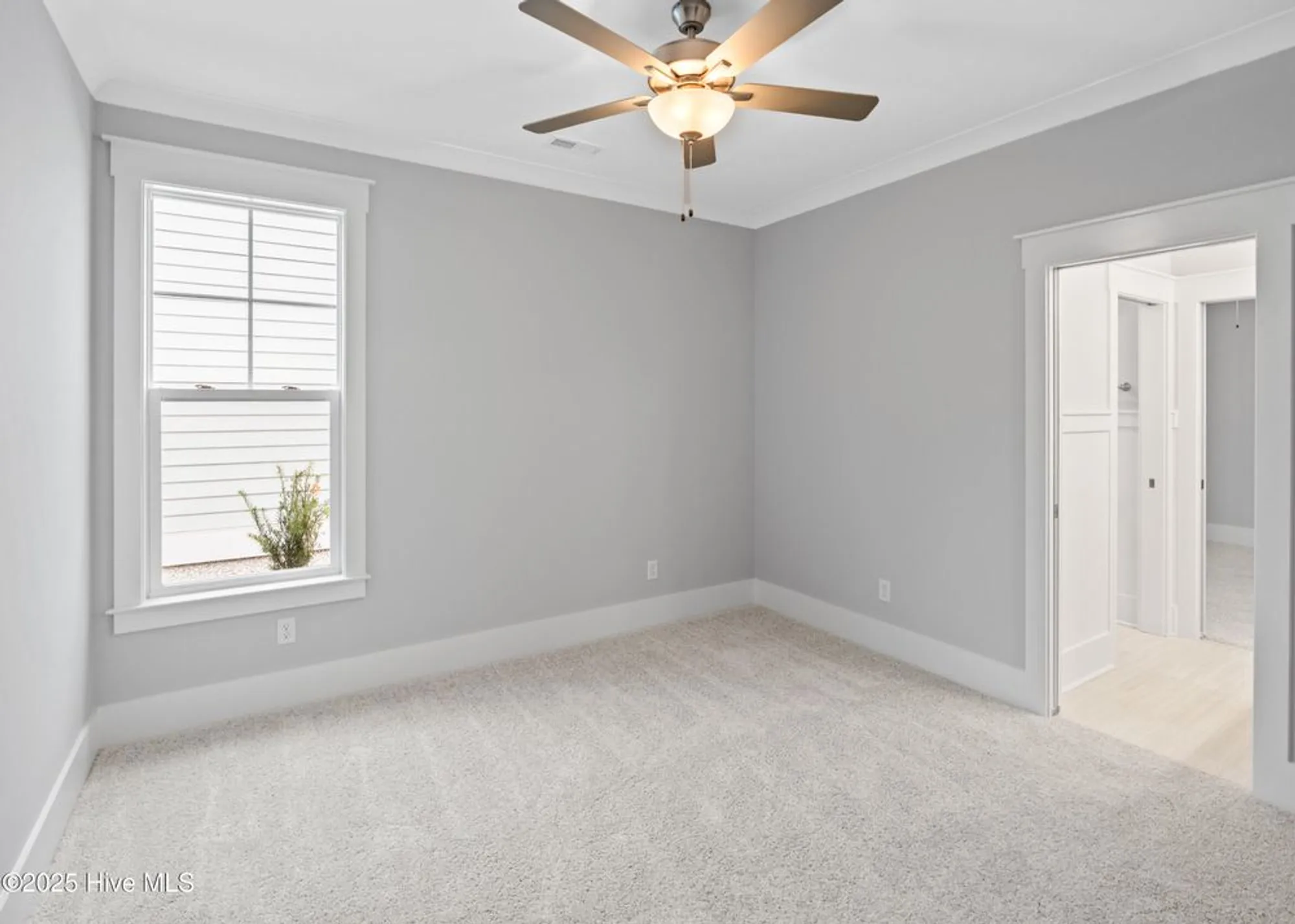 Property Slideshow image 33 of 53 | 6017 calvada cir, Leland, NC, 28451
