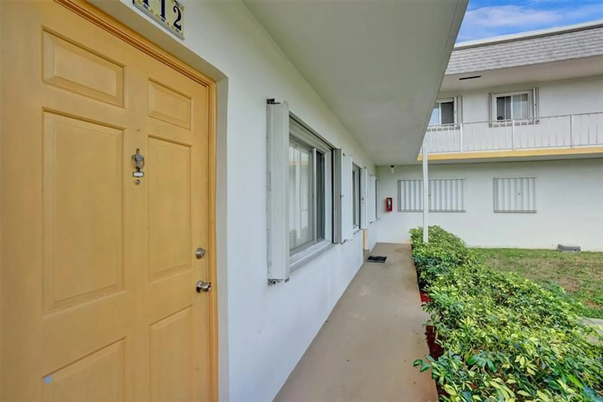Property Slideshow image 29 of 48 | 3322 cynthia ln apt 112, Lake Worth Beach, FL, 33461