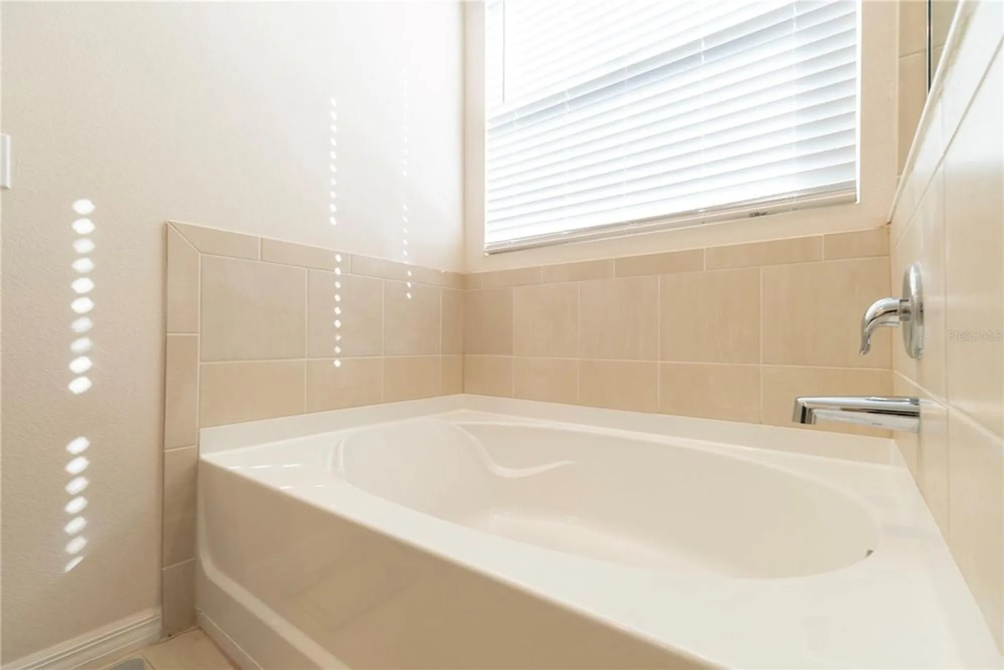 Property Slideshow image 21 of 63 | 8284 sw 59th ter, Ocala, FL, 34476