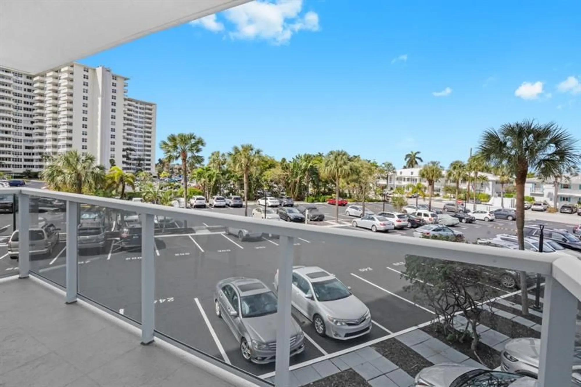 Property Slideshow image 23 of 27 | 3300 ne 36th st 201, Fort Lauderdale, FL, 33308