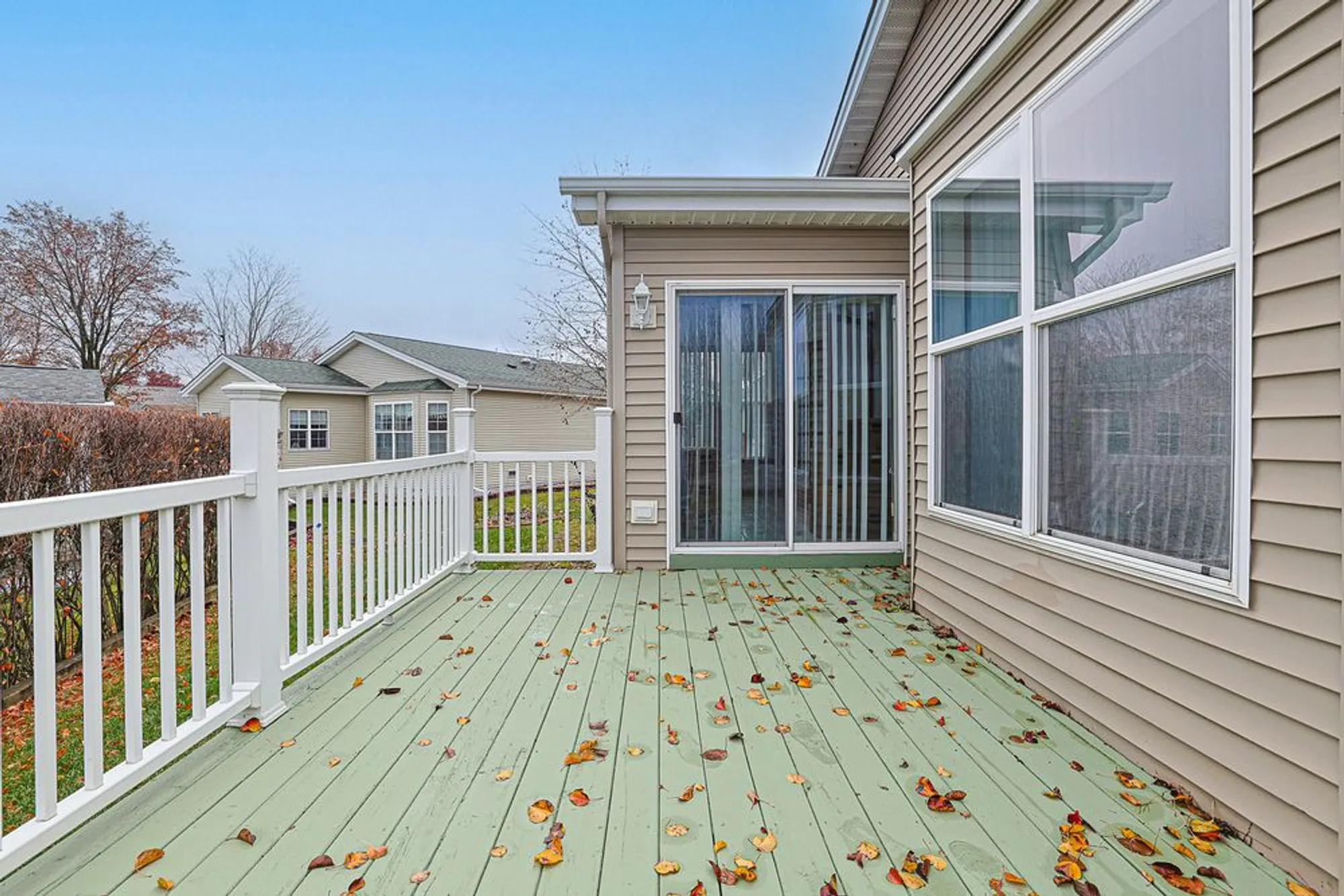 Property Slideshow image 23 of 32 | 3455 steeplechase way, Grayslake, IL, 60030