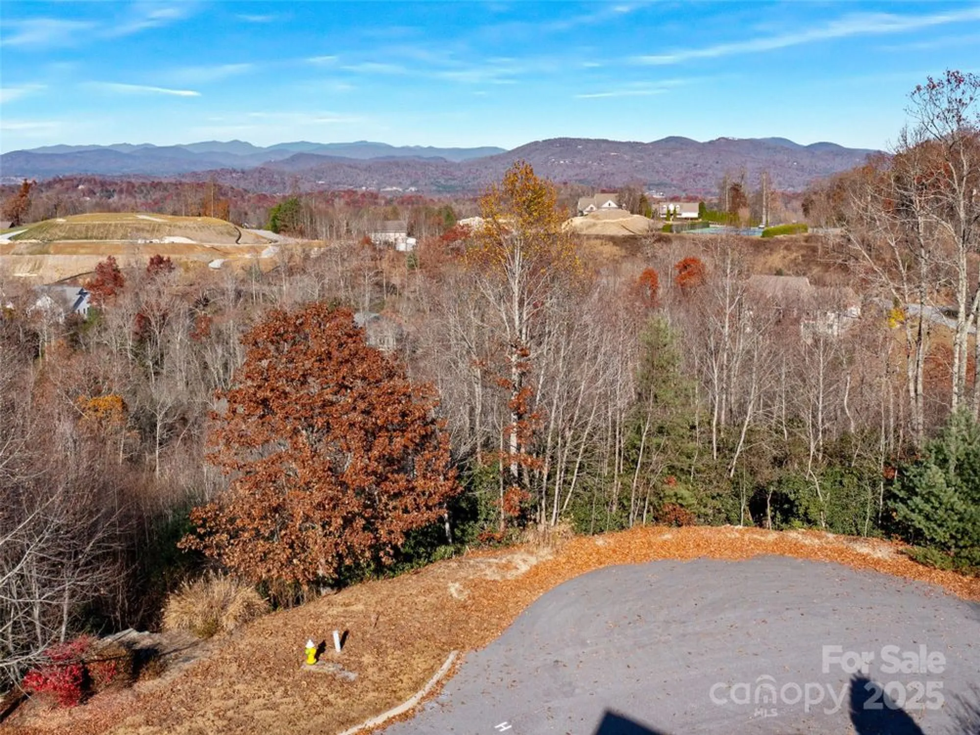 Property Slideshow image 27 of 36 | 99999 bay laurel ln, Hendersonville, NC, 28791