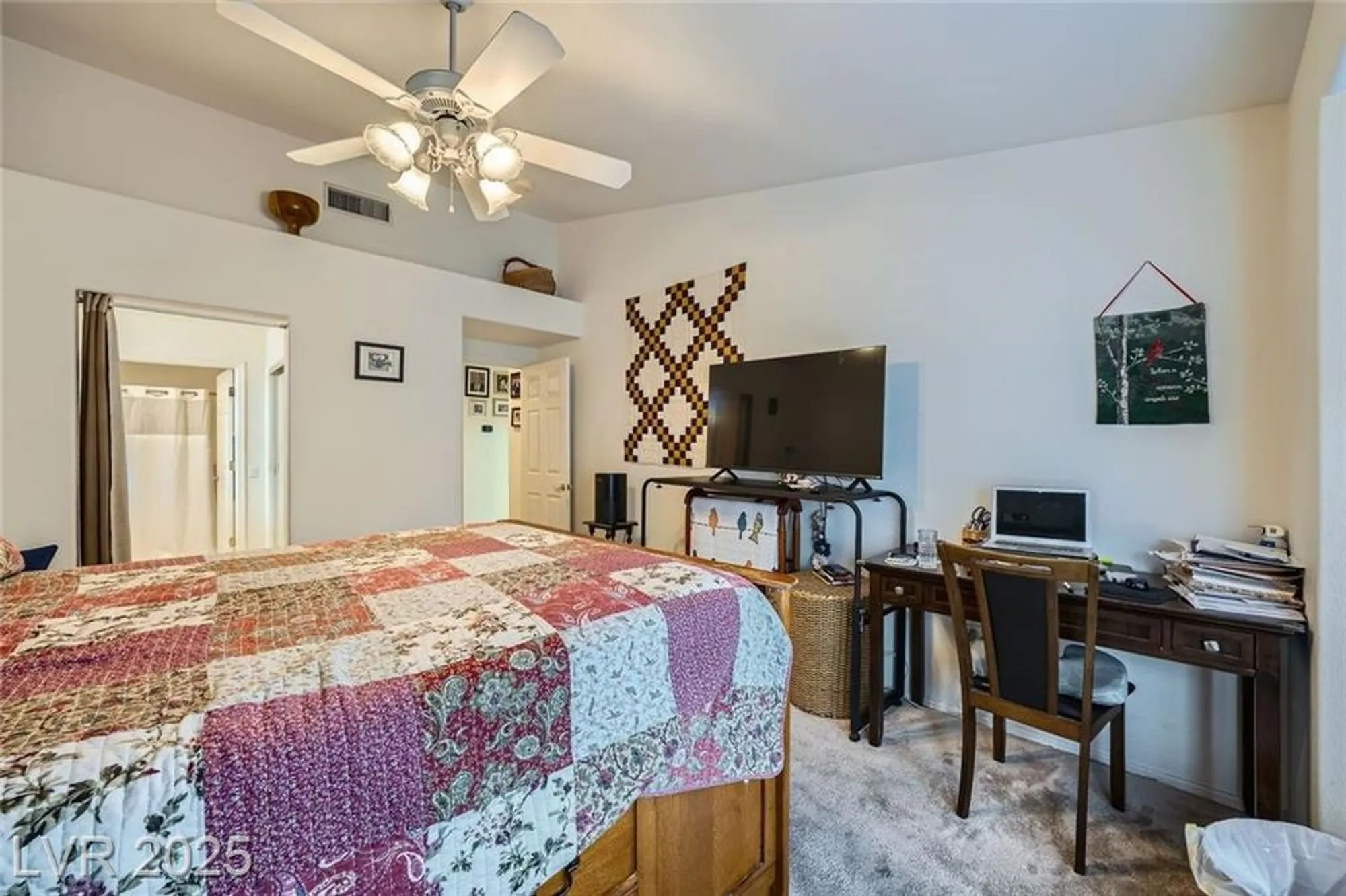 Property Slideshow image 20 of 28 | 2401 ocean edge ct, Las Vegas, NV, 89134