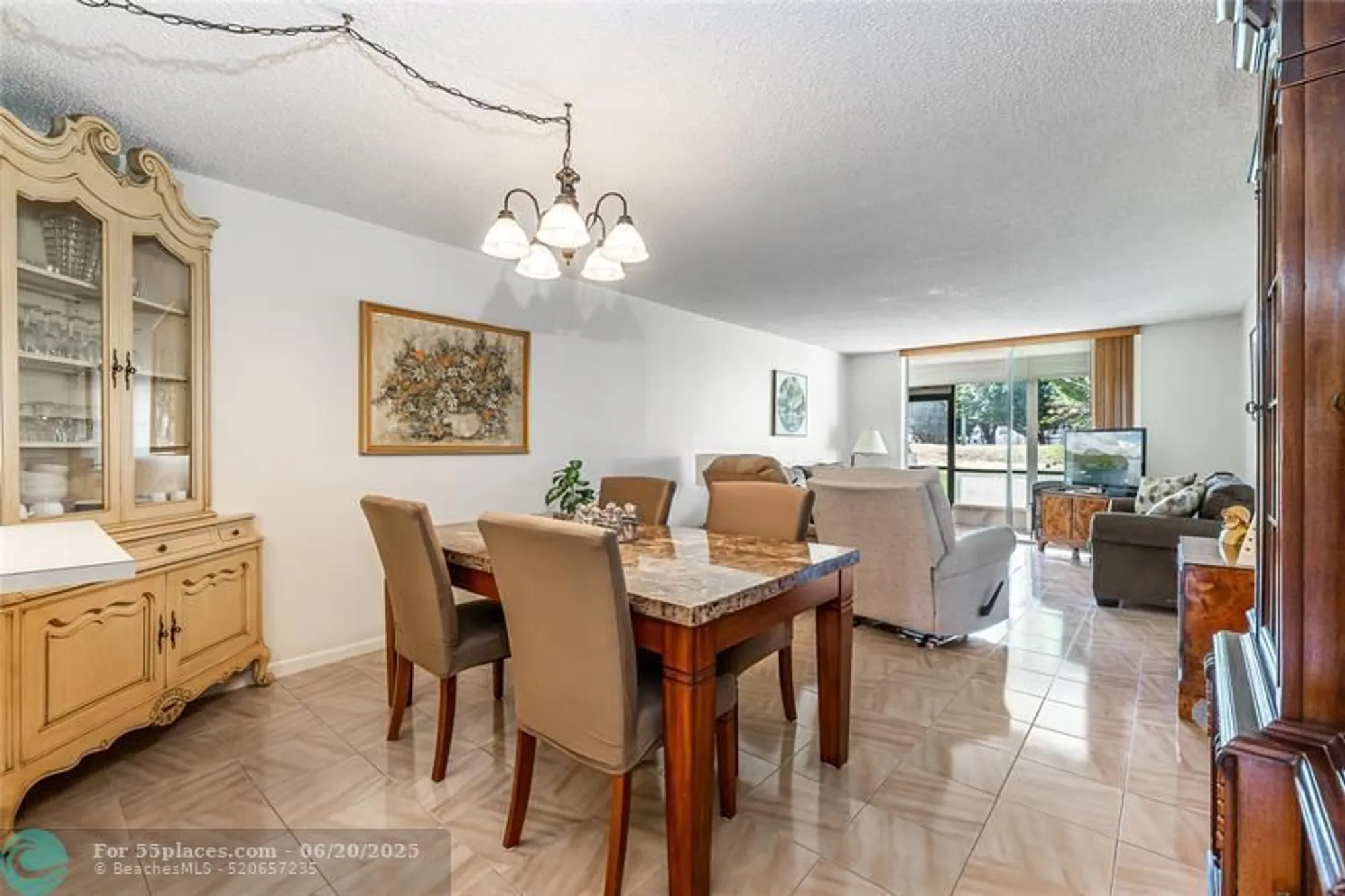 Property Slideshow image 9 of 58 | 811 s hollybrook dr 103, Pembroke Pines, FL, 33025