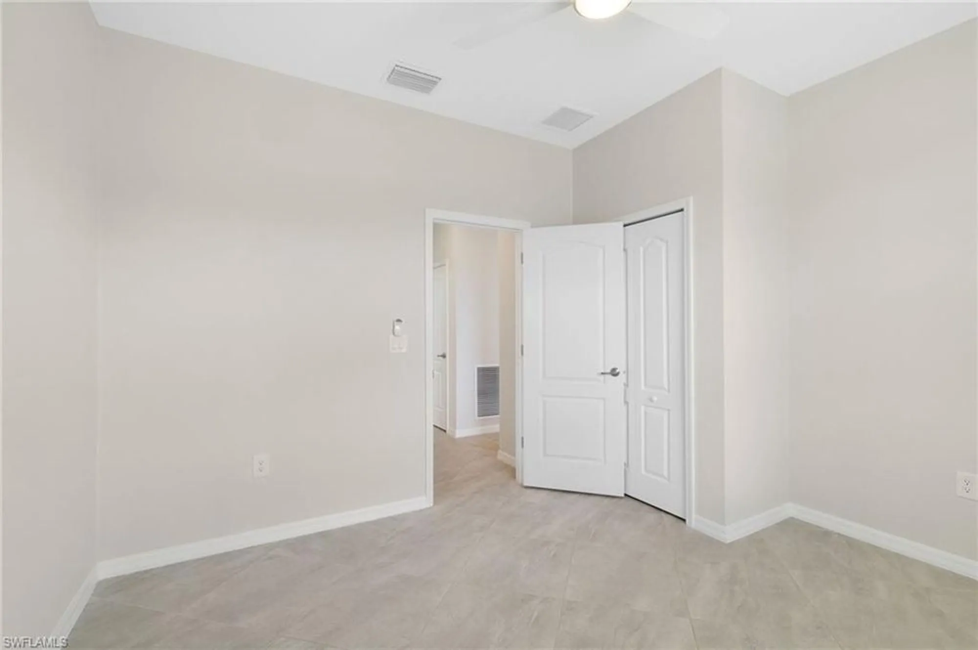 Property Slideshow image 27 of 49 | 19752 the place blvd, Estero, FL, 33928