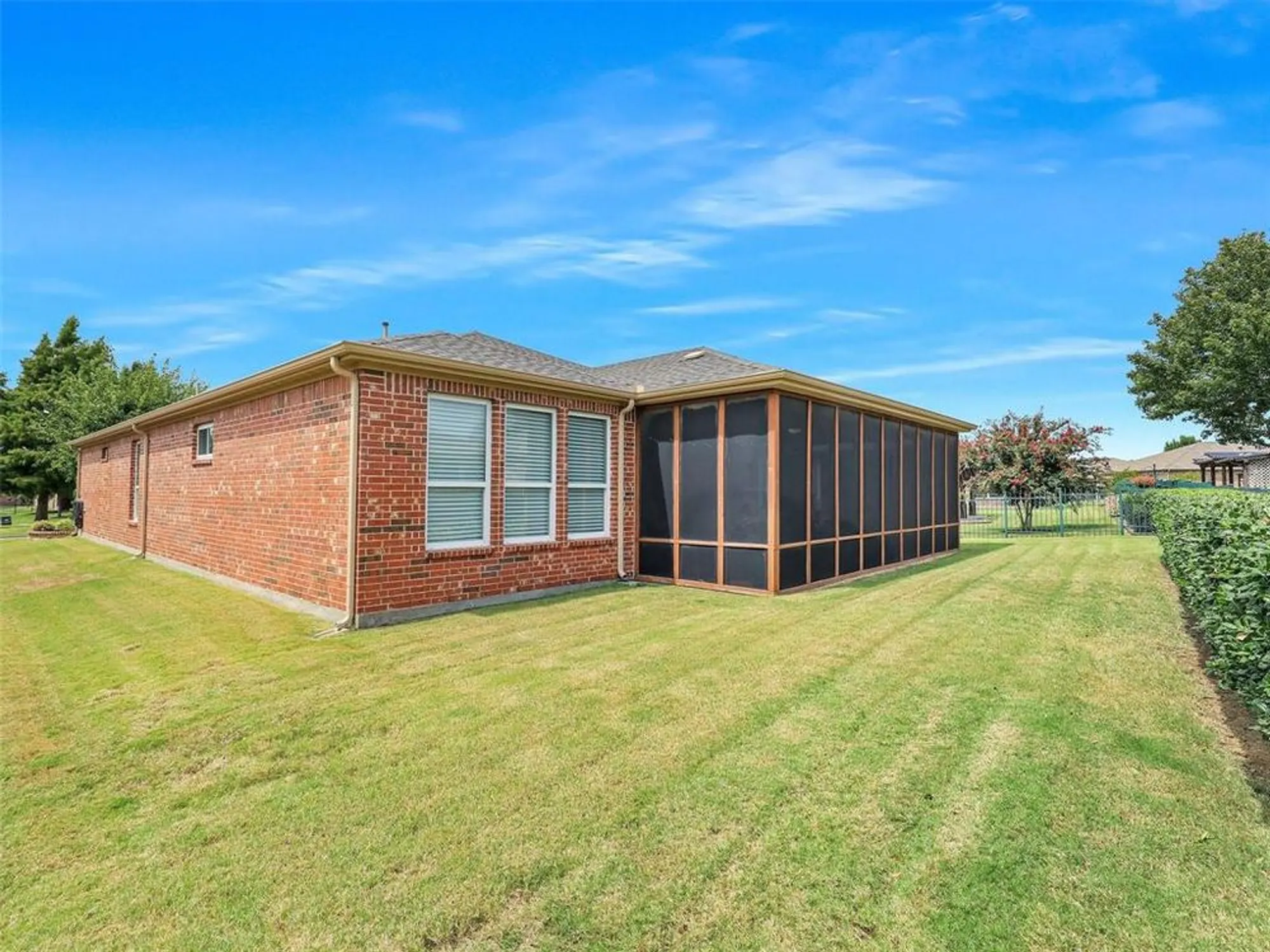 Property Slideshow image 34 of 37 | 6026 prairie bend ln, Frisco, TX, 75036