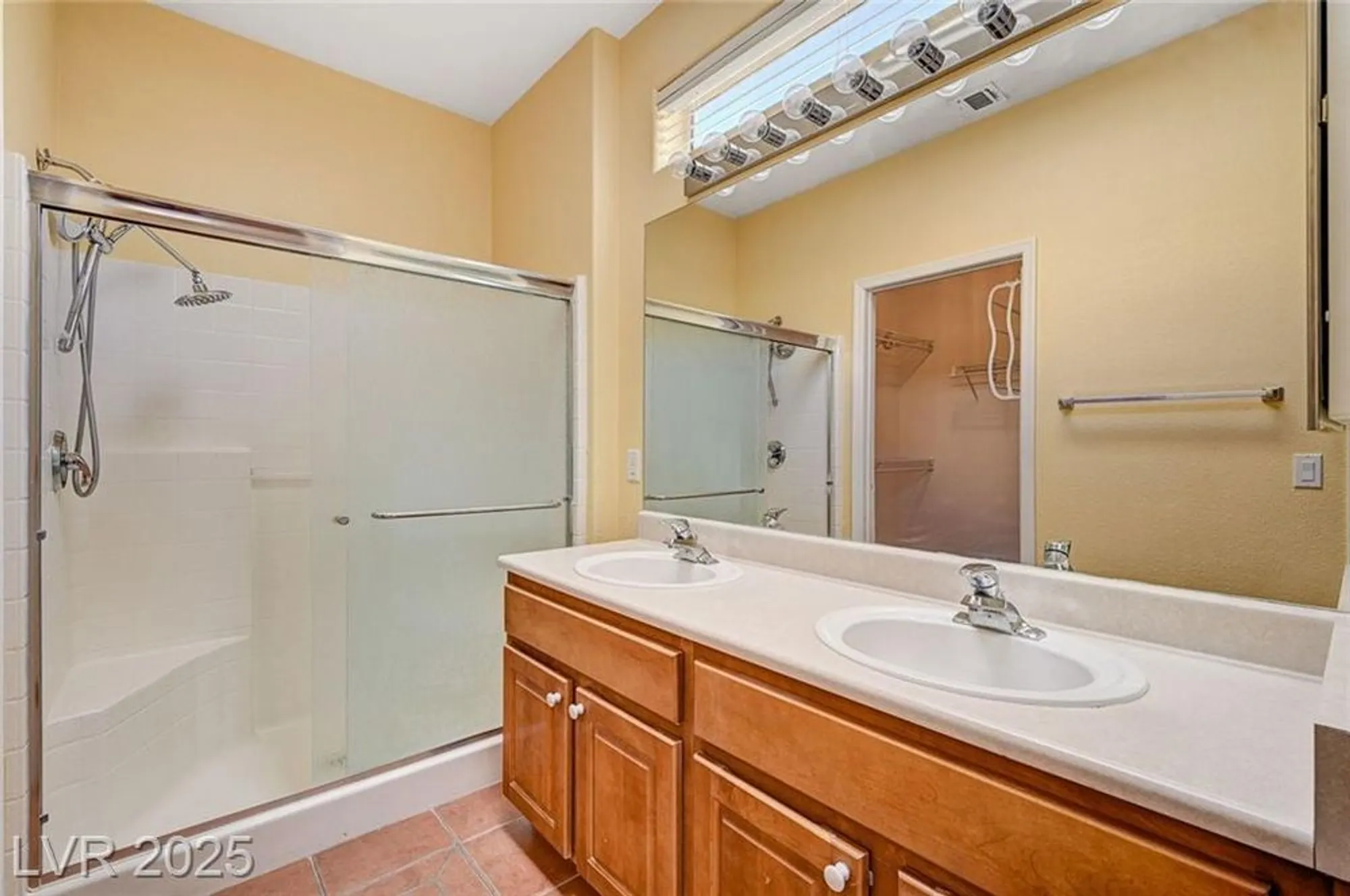 Property Slideshow image 31 of 51 | 1620 langston hughes st, Henderson, NV, 89052