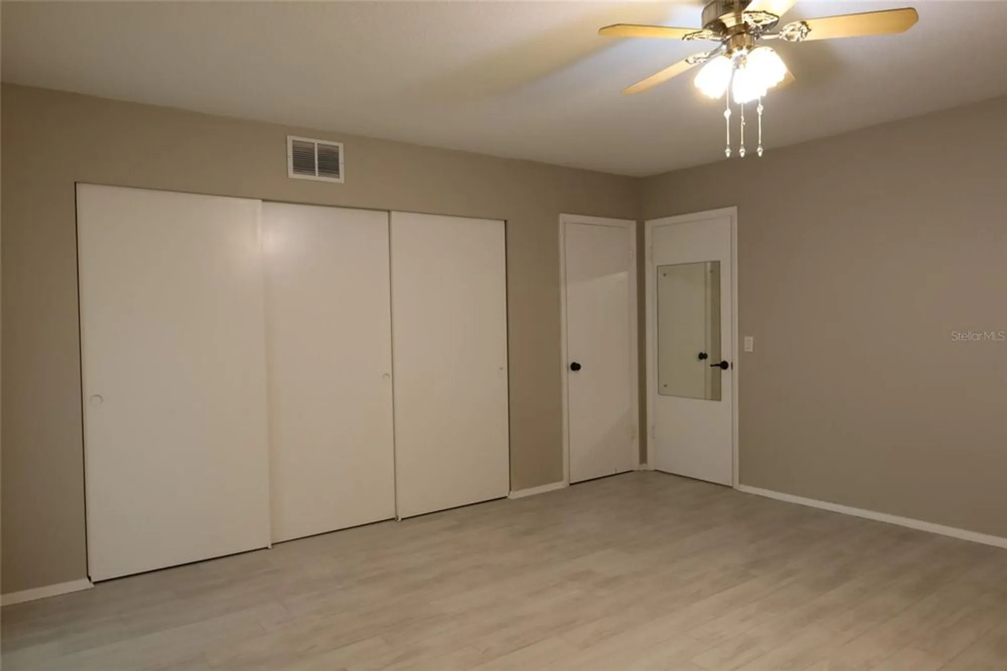 Property Slideshow image 12 of 26 | 2360 world parkway blvd apt 36, Clearwater, FL, 33763