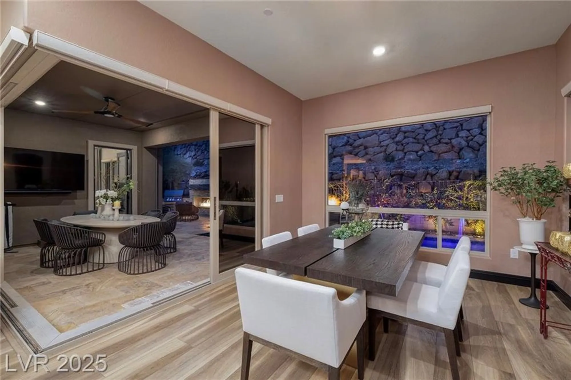 Property Slideshow image 17 of 52 | 33 desert juniper ln, Henderson, NV, 89011