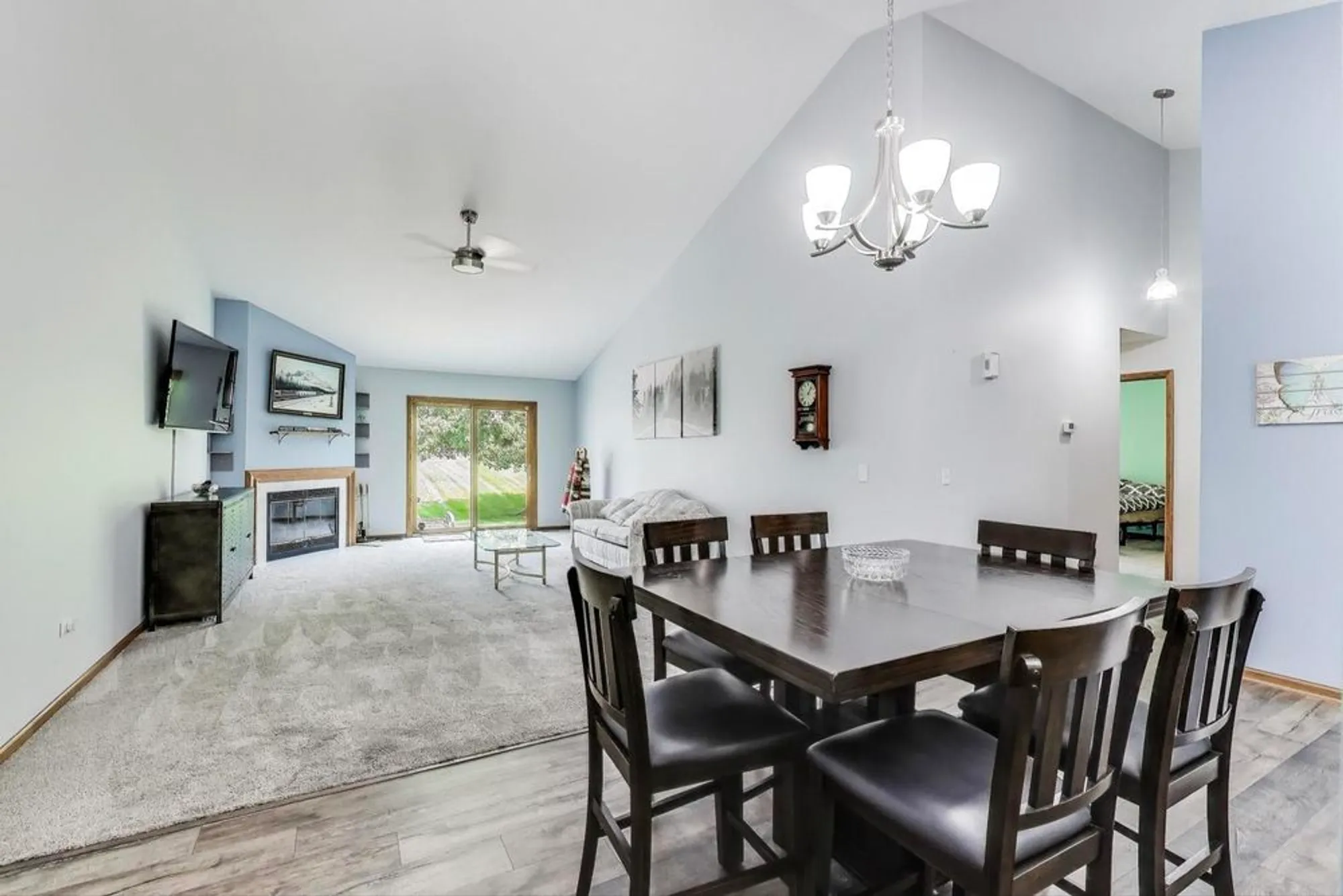 Property Slideshow image 9 of 44 | 13453 tall pines ln, Plainfield, IL, 60544