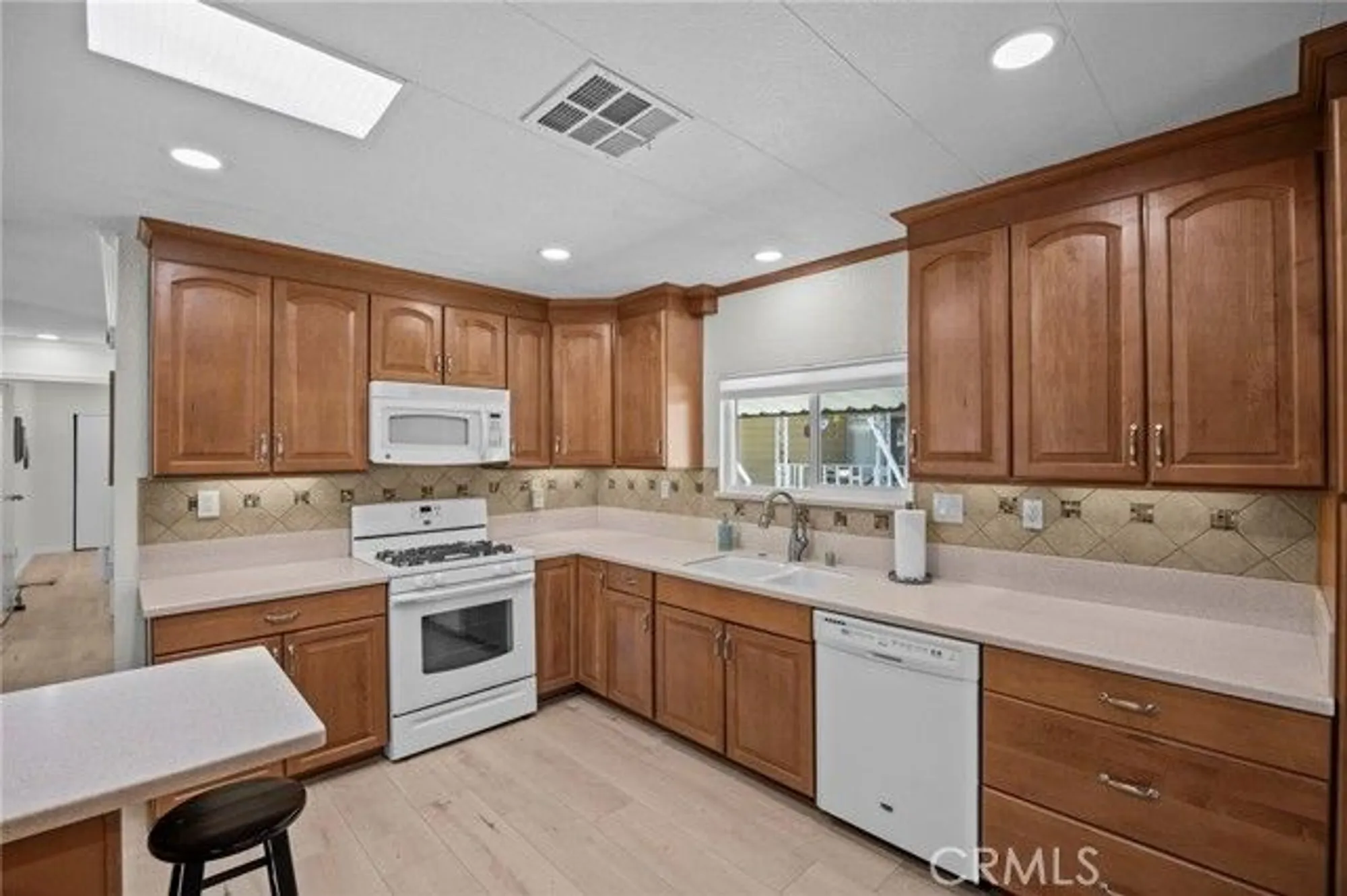 Property Slideshow image 12 of 40 | 1440 ridgemont way, Corona, CA, 92882