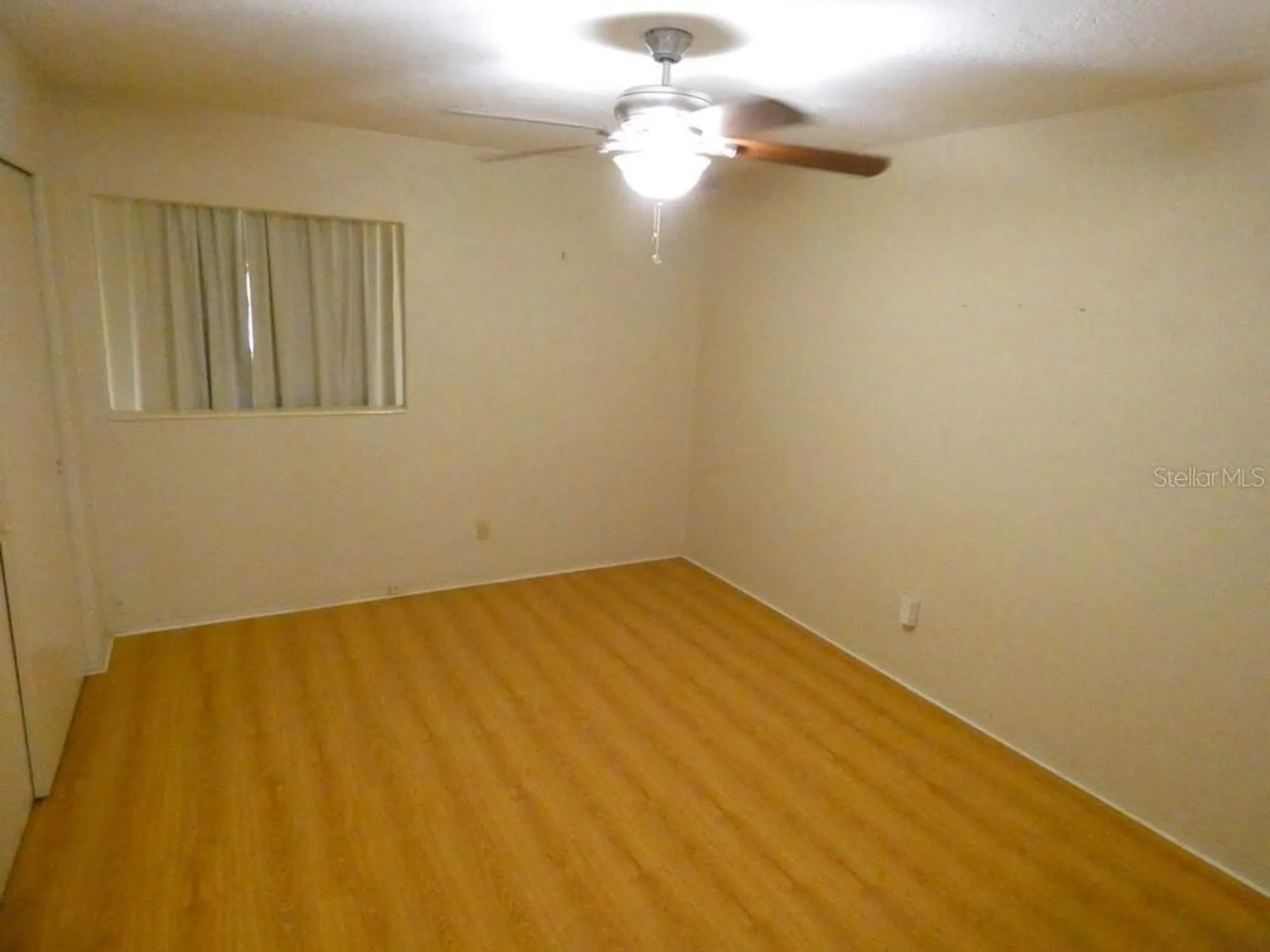 Property Slideshow image 11 of 30 | 2462 brazilia dr apt 44, Clearwater, FL, 33763