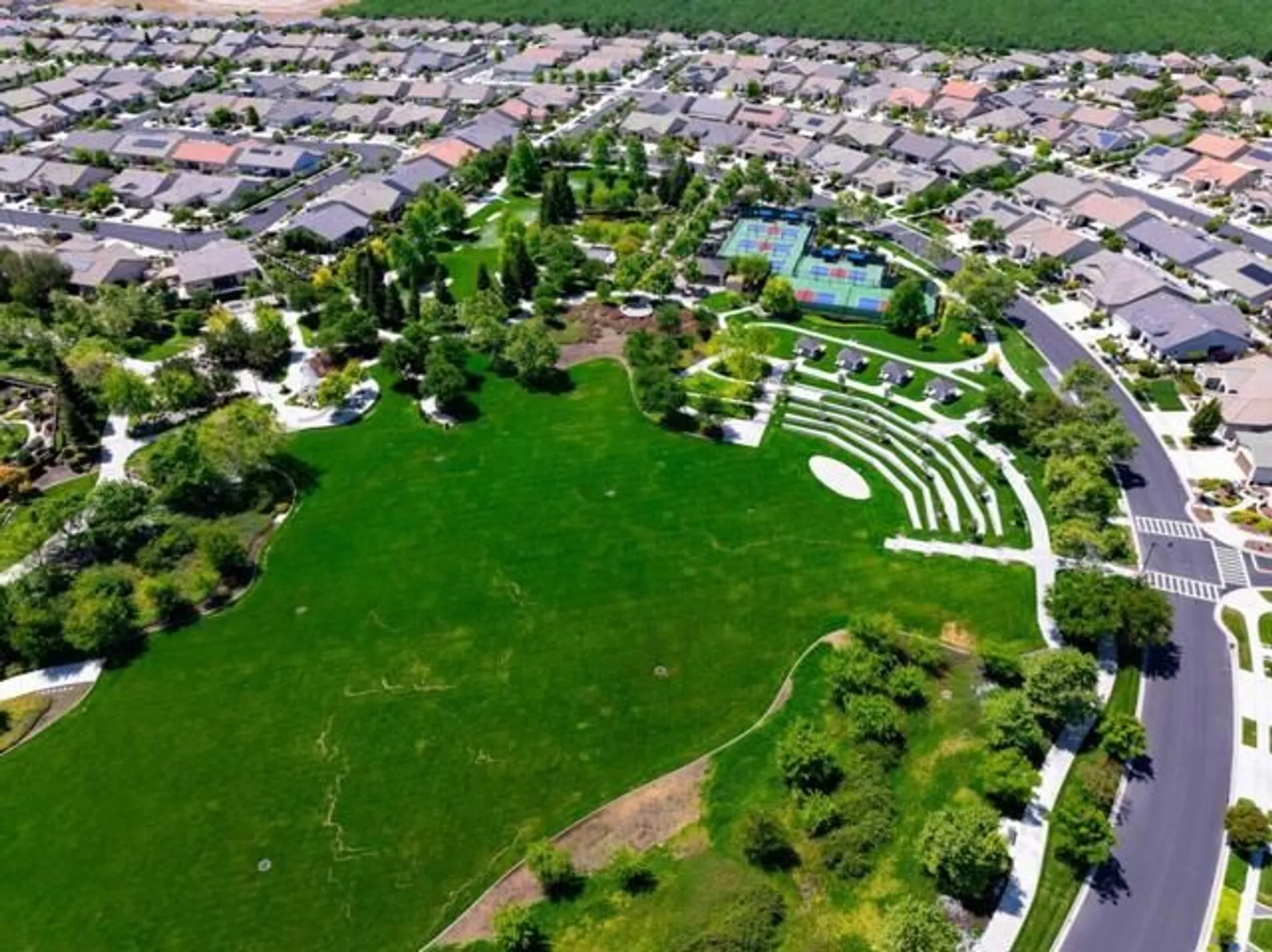 Property Slideshow image 86 of 107 | 2690 steeple run ln, Manteca, CA, 95336