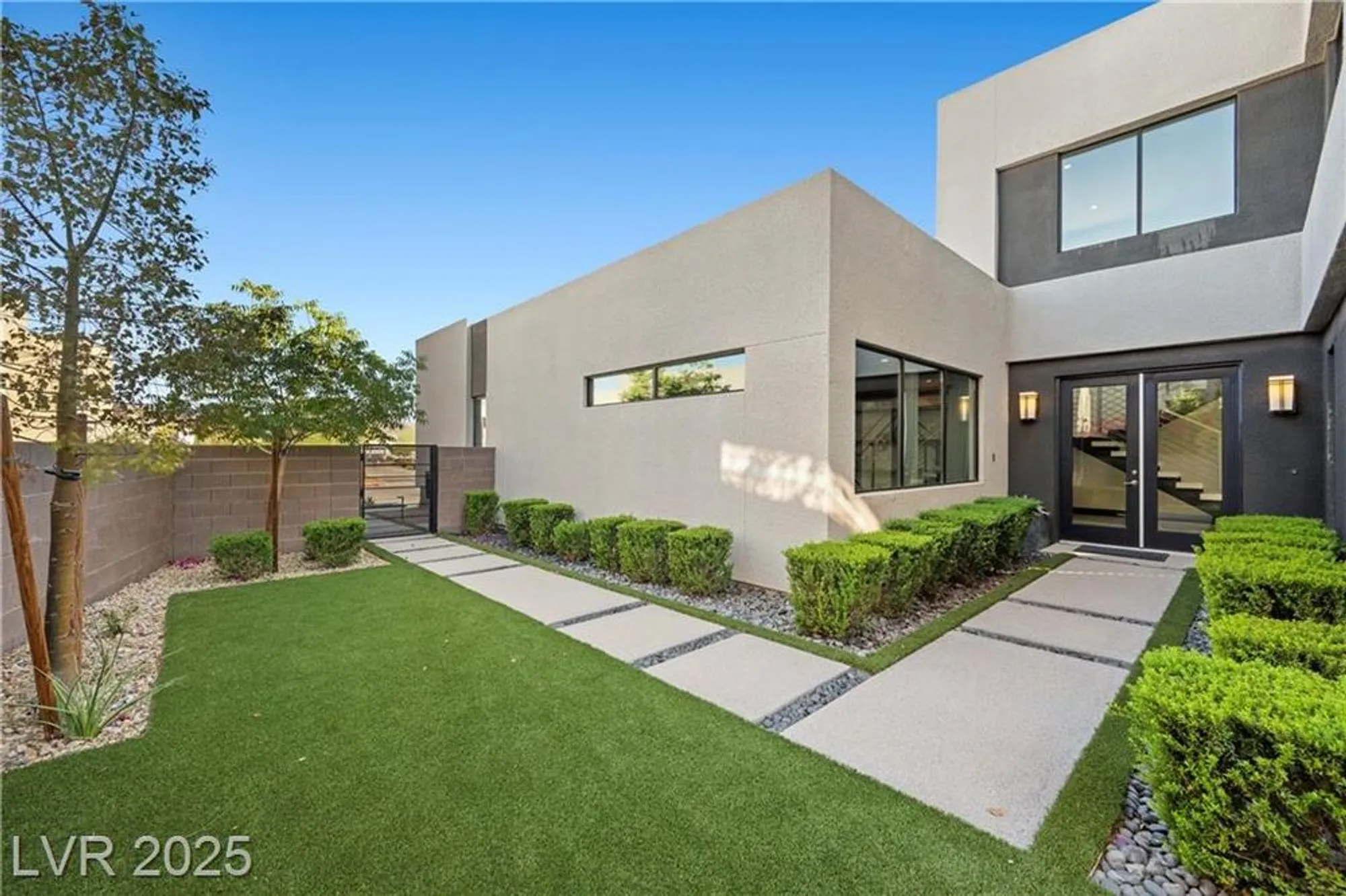 Property Slideshow image 82 of 99 | 5 highland cove ln, Henderson, NV, 89011