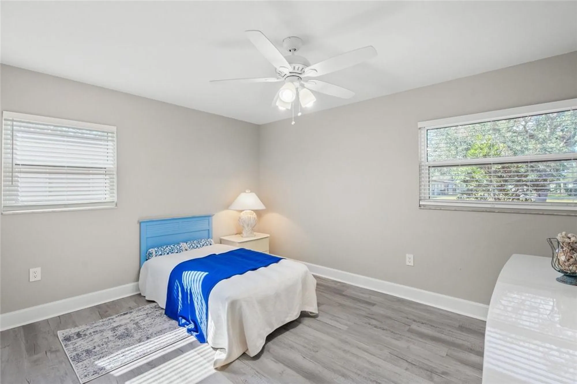 Property Slideshow image 21 of 35 | 6213 green view dr # 127, Sarasota, FL, 34231