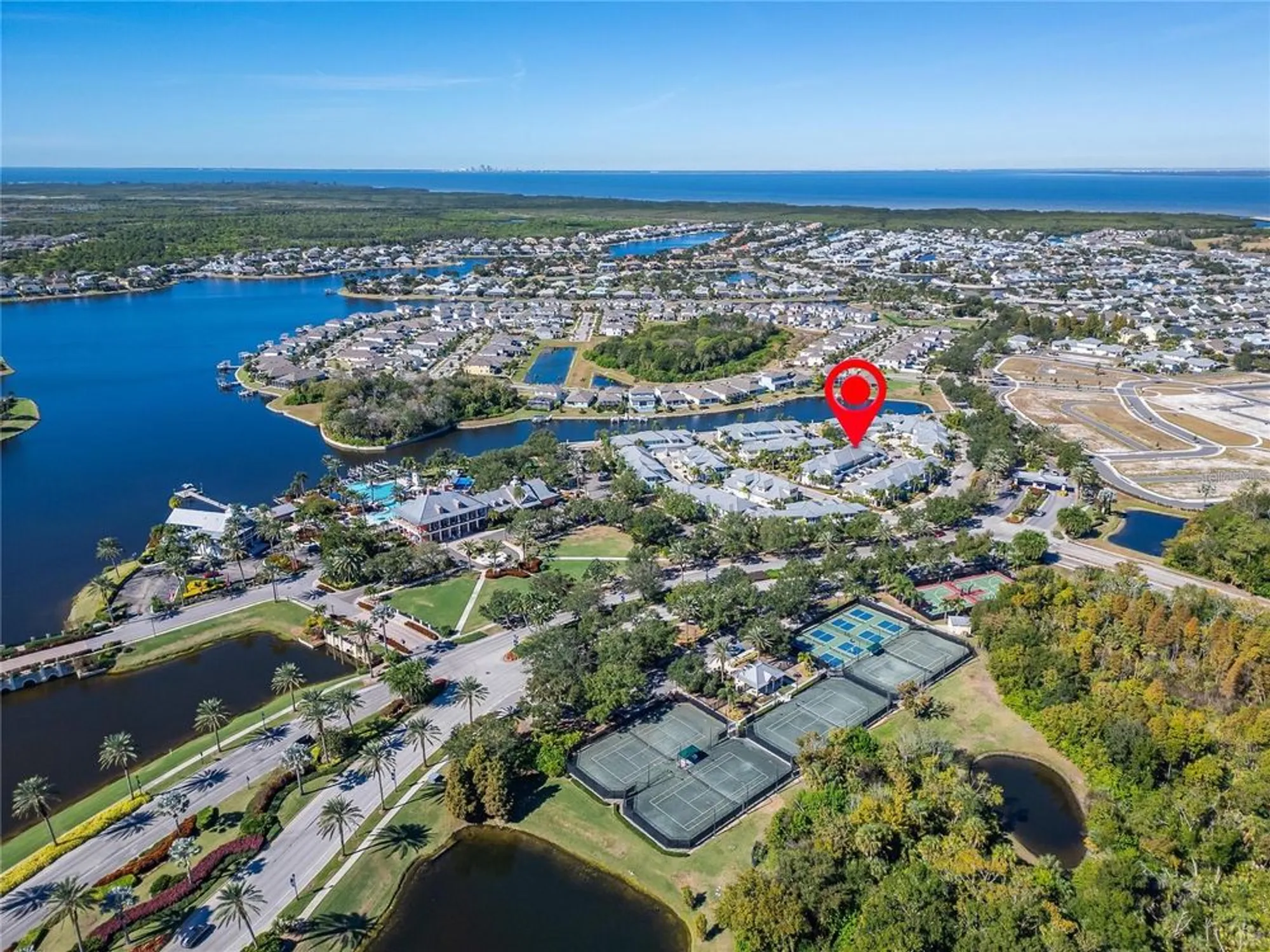 Property Slideshow image 2 of 90 | 114 aberdeen pond dr, Apollo Beach, FL, 33572