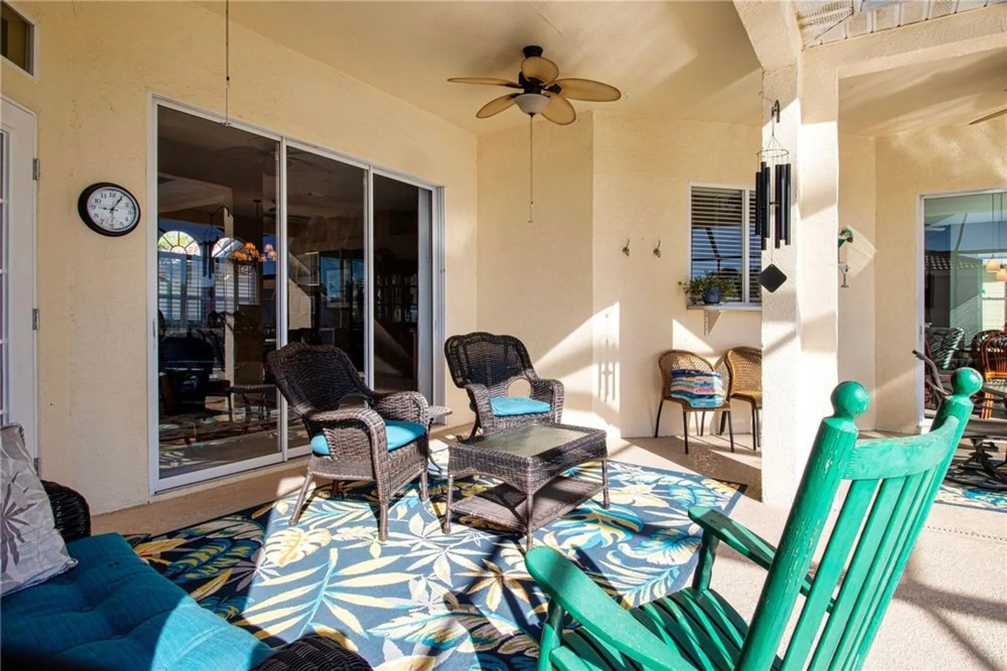 Property Slideshow image 11 of 65 | 1308 crystal greens dr, Sun City Center, FL, 33573