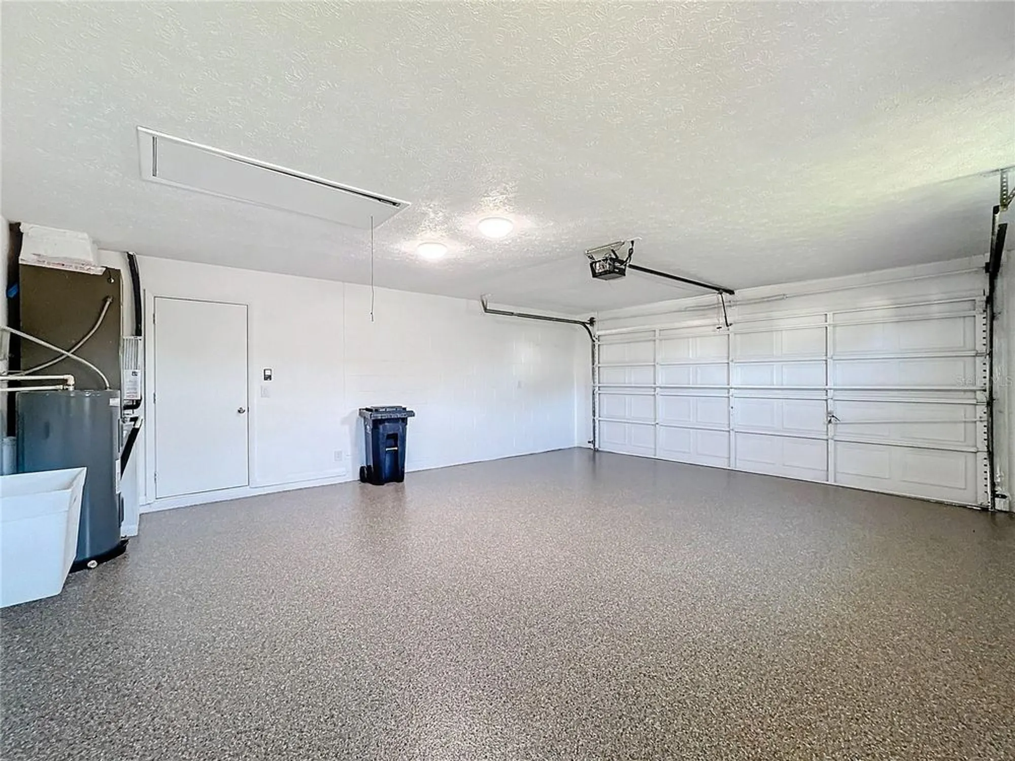 Property Slideshow image 35 of 57 | 1715 s pebble beach blvd, Sun City Center, FL, 33573