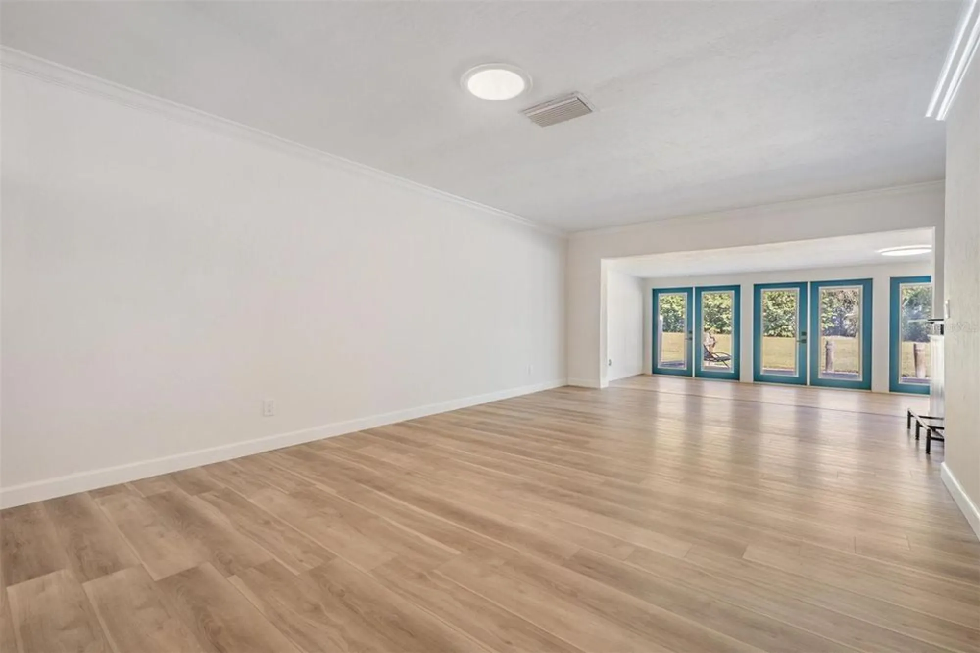 Property Slideshow image 17 of 27 | 127 boca ciega point blvd n, St Petersburg, FL, 33708