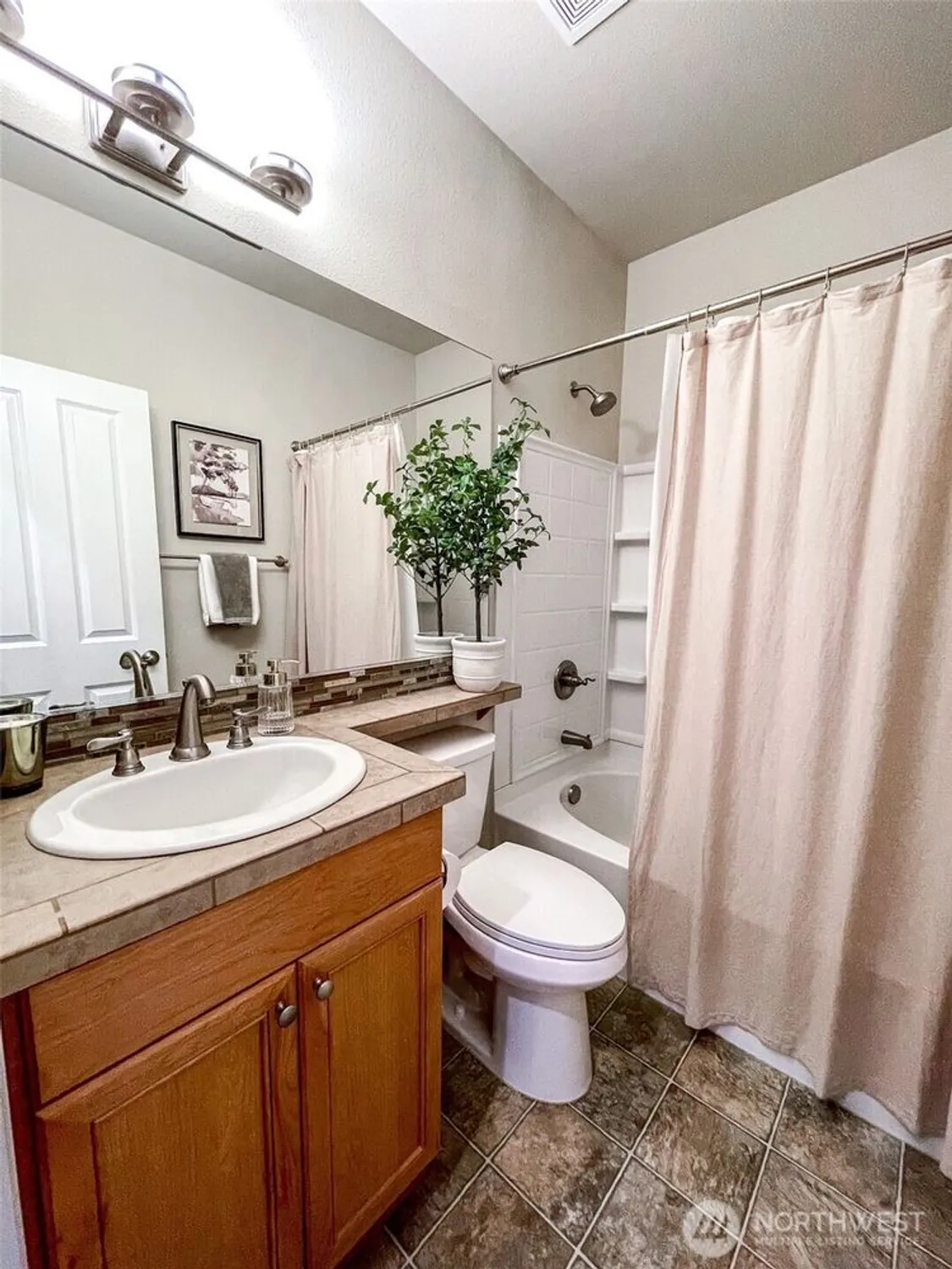 Property Slideshow image 28 of 40 | 4958 orcas st ne, Olympia, WA, 98516