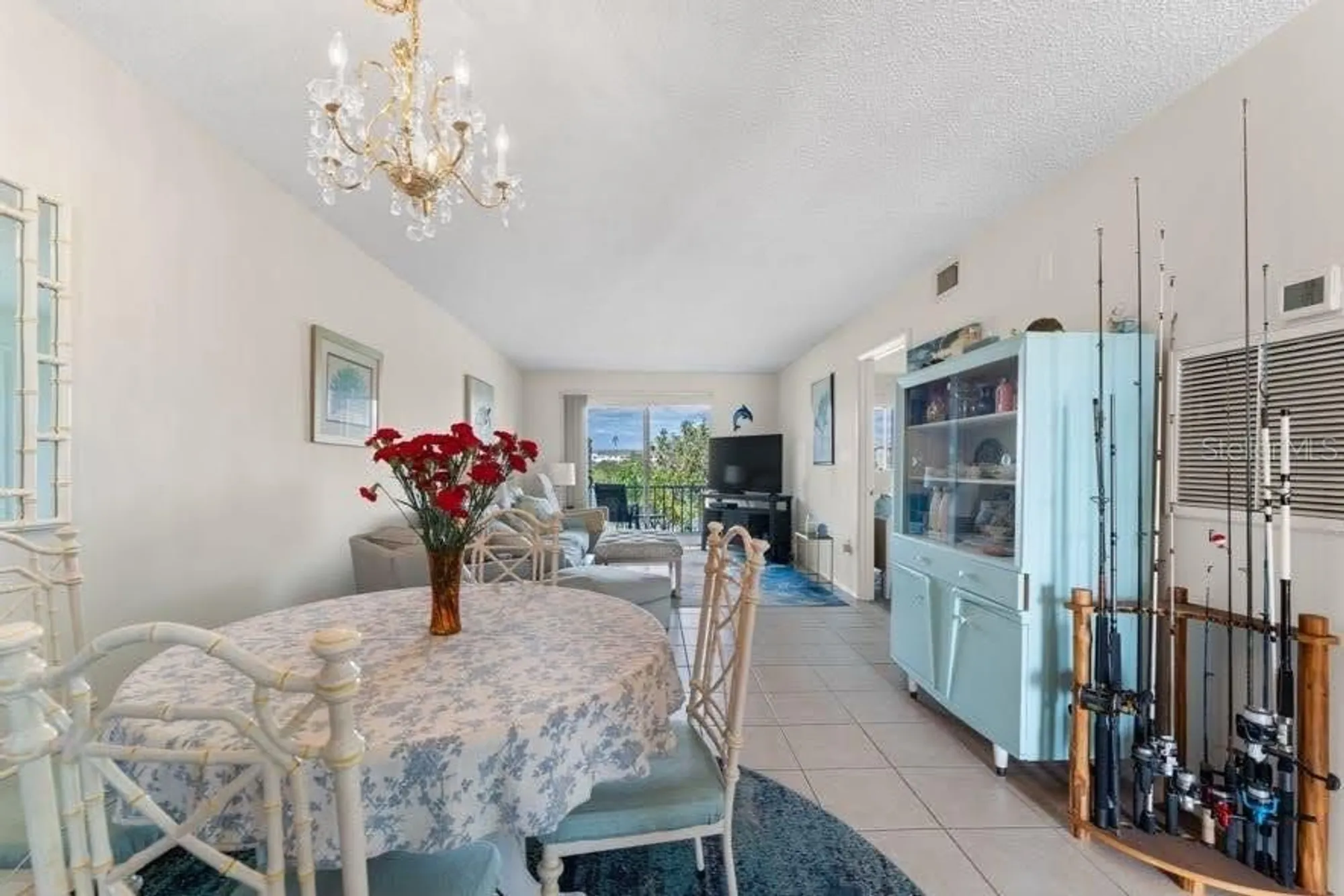 Property Slideshow image 4 of 28 | 3915 lake bayshore dr, Bradenton, FL, 34205