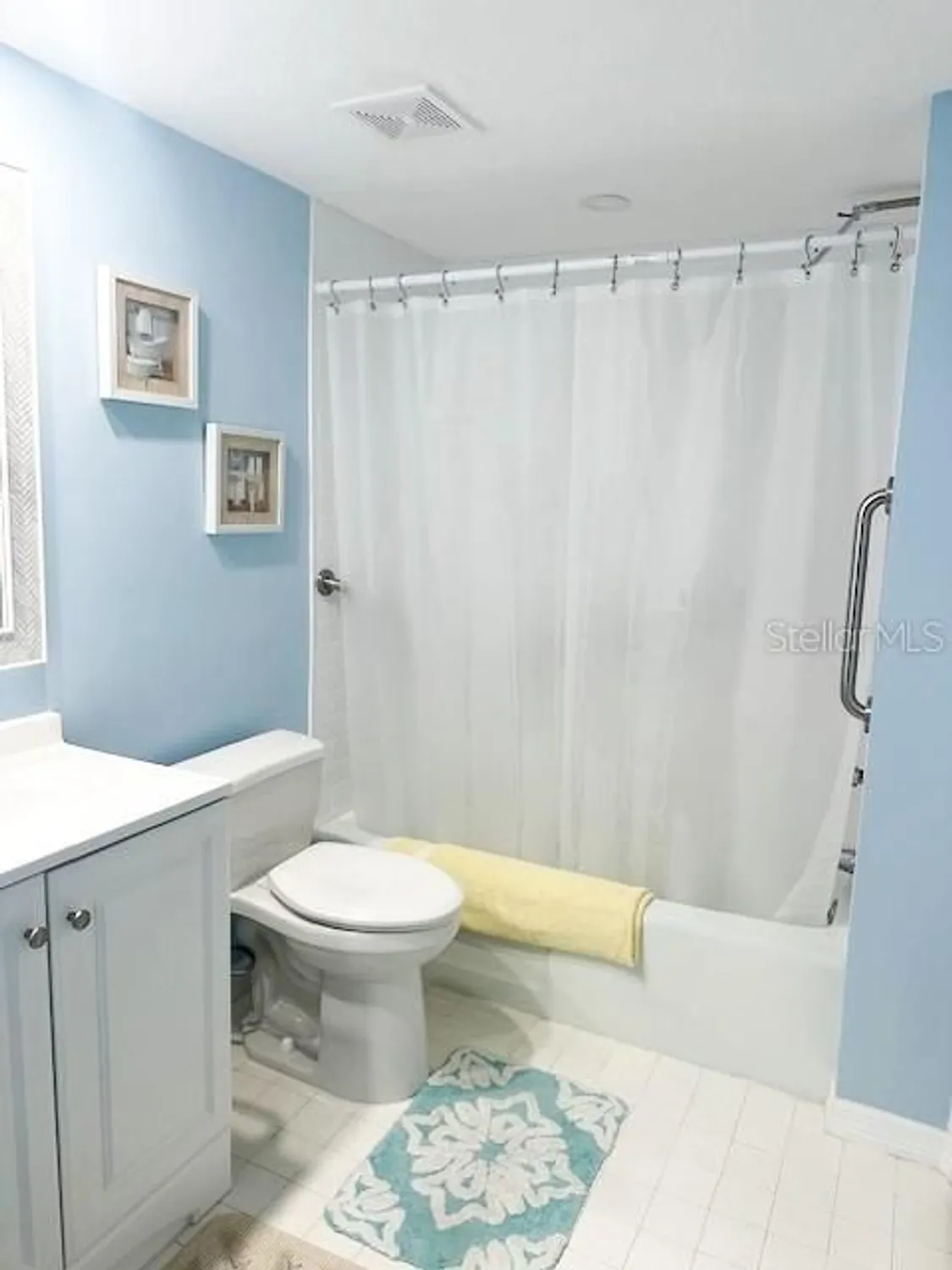 Property Slideshow image 13 of 27 | 4725 cove cir apt 804, St Petersburg, FL, 33708