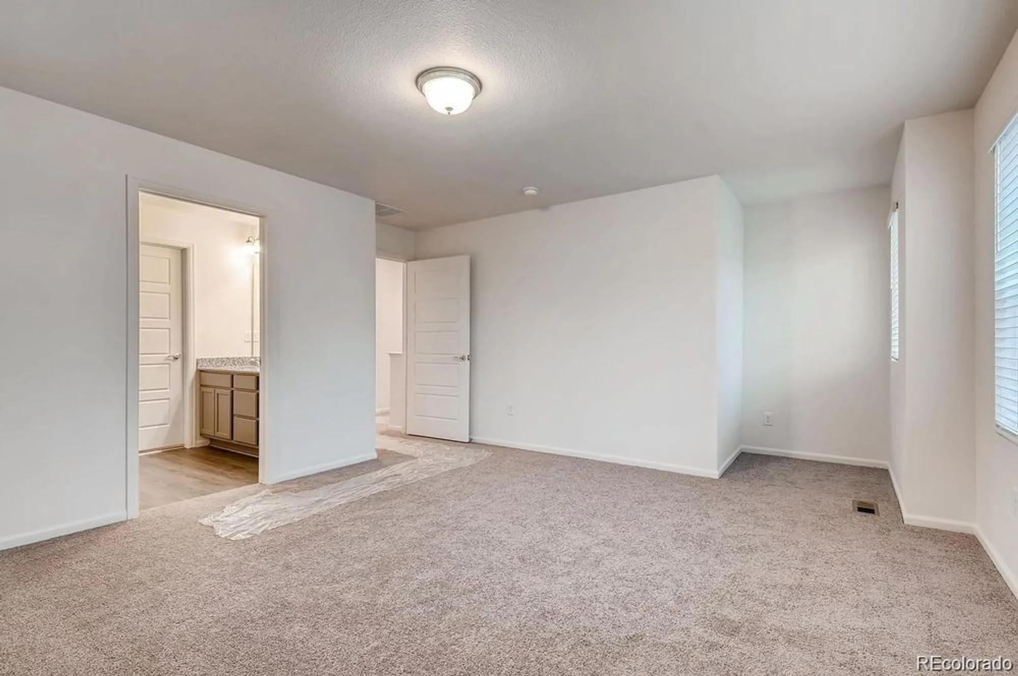 Property Slideshow image 7 of 11 | 3841 n himalaya rd unit 1, Denver, CO, 80249