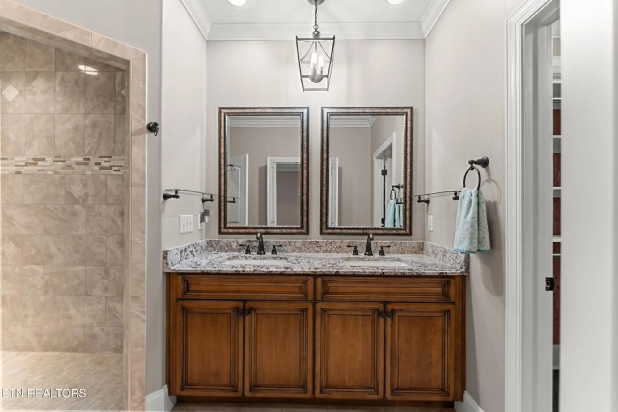 Property Slideshow image 25 of 46 | 116 leyden dr, Crossville, TN, 38558