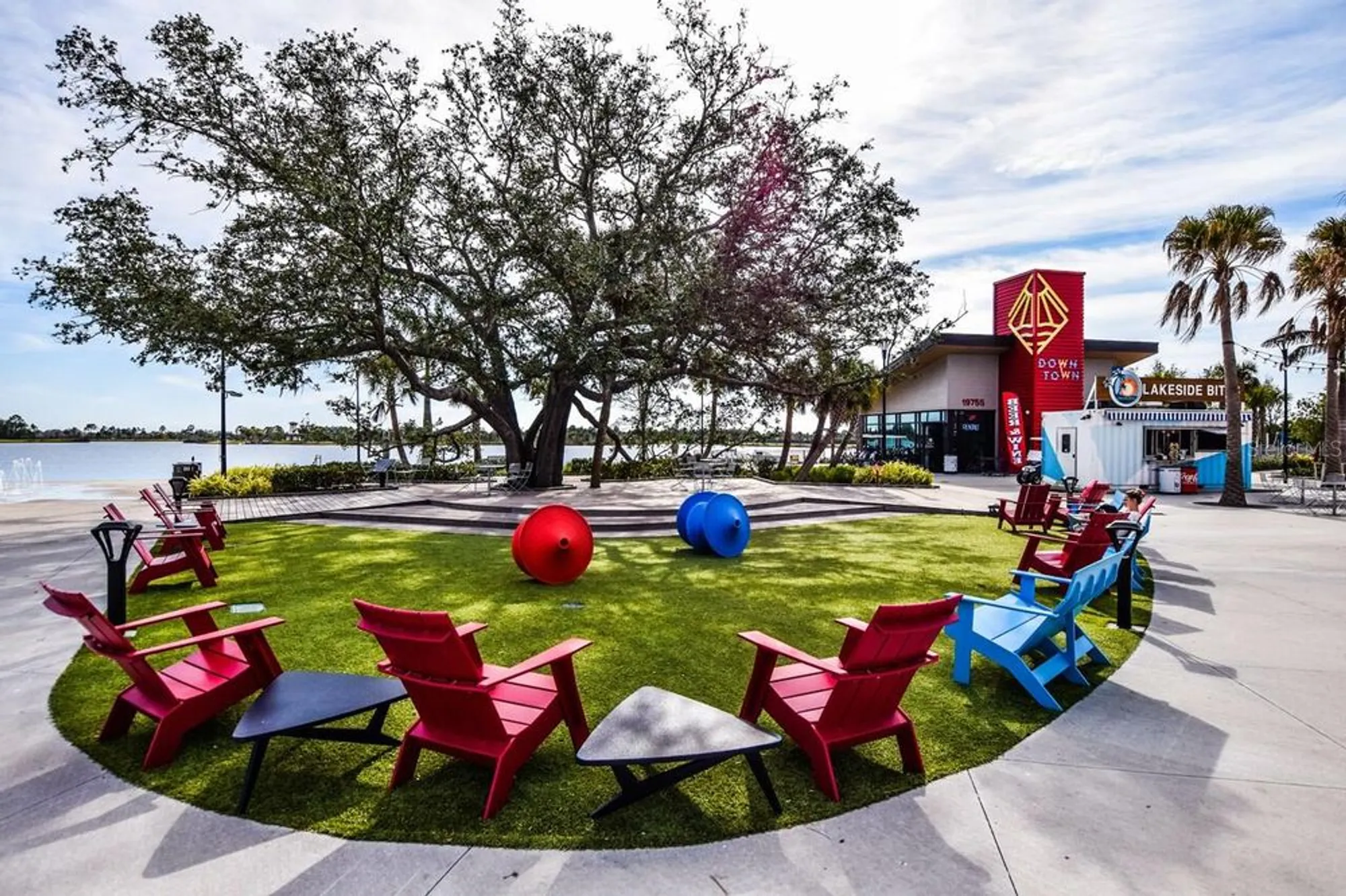 Property Slideshow image 41 of 44 | 433 cerromar ln 438, Venice, FL, 34293