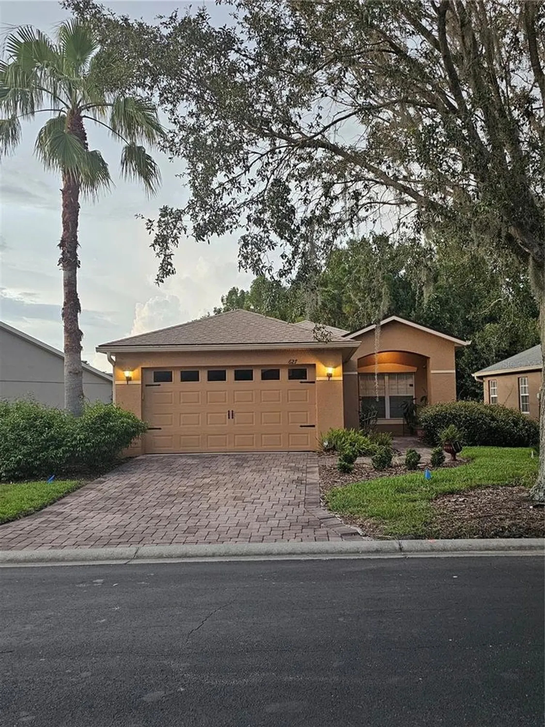 Property Slideshow image 19 of 24 | 627 vineyard way, Poinciana, FL, 34759