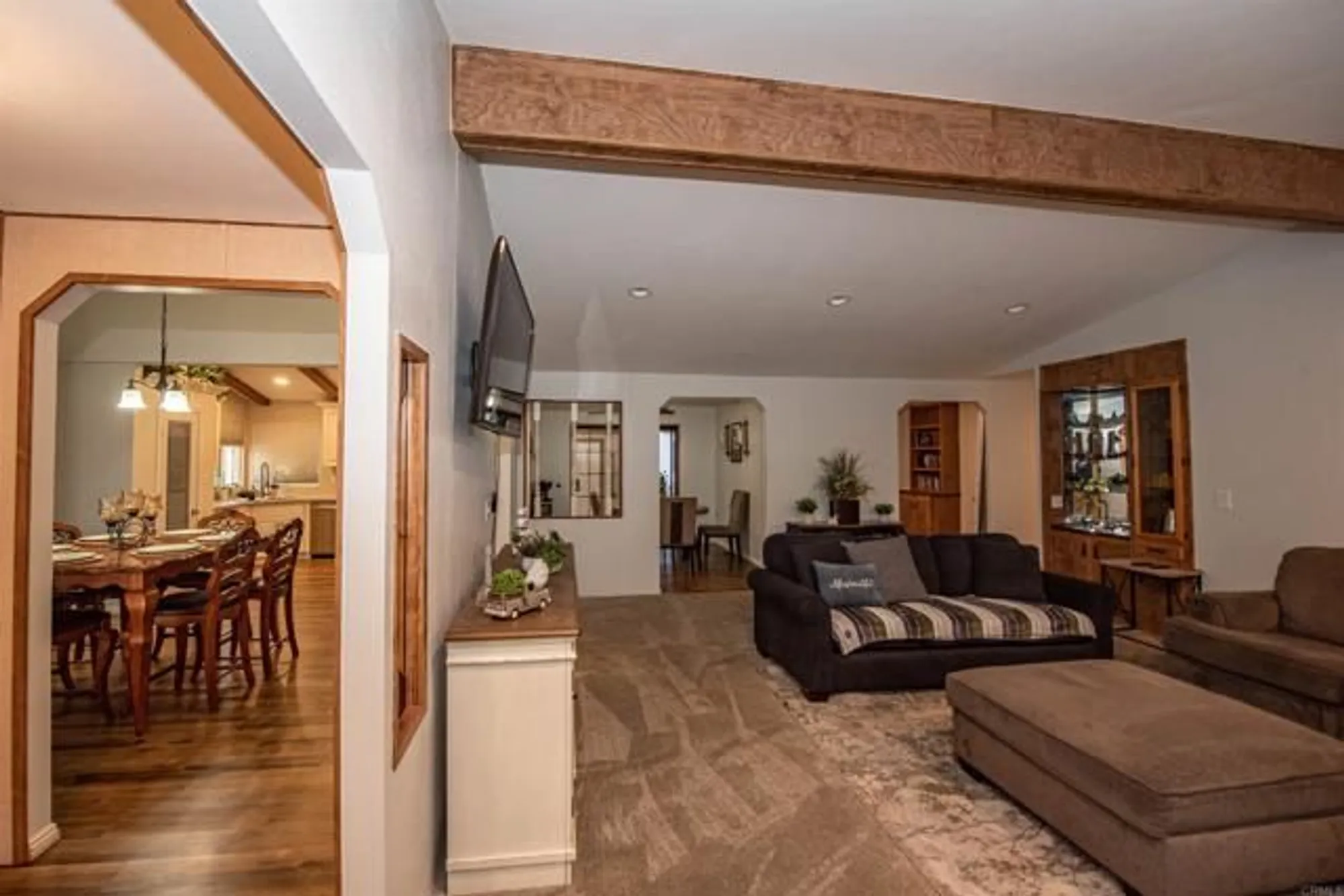 Property Slideshow image 19 of 67 | 38210 via taffia, Murrieta, CA, 92563