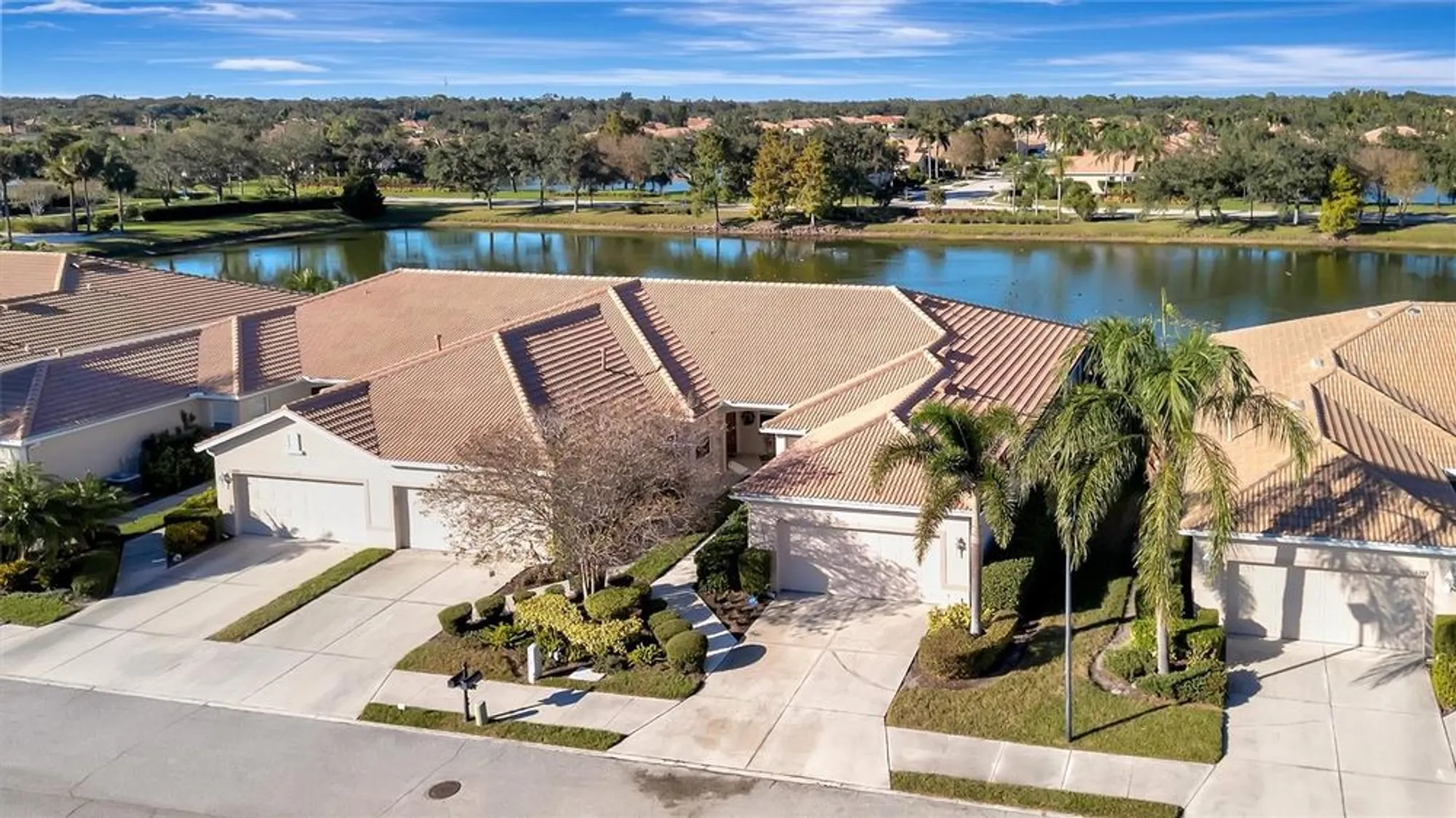 Property Slideshow image 1 of 37 | 4265 cascade falls dr, Sarasota, FL, 34243