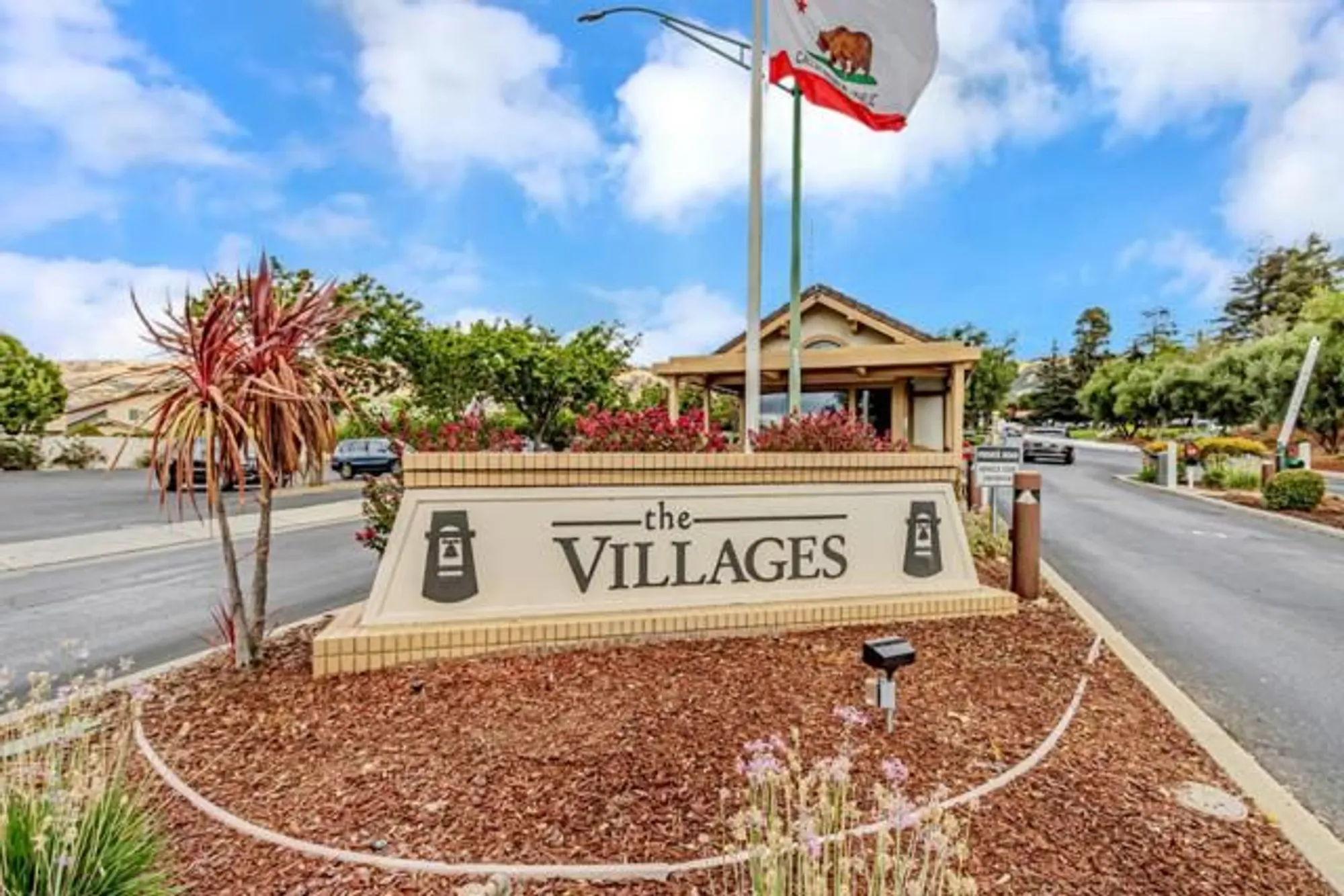 Property Slideshow image 3 of 60 | 2051 folle blanche dr, San Jose, CA, 95135