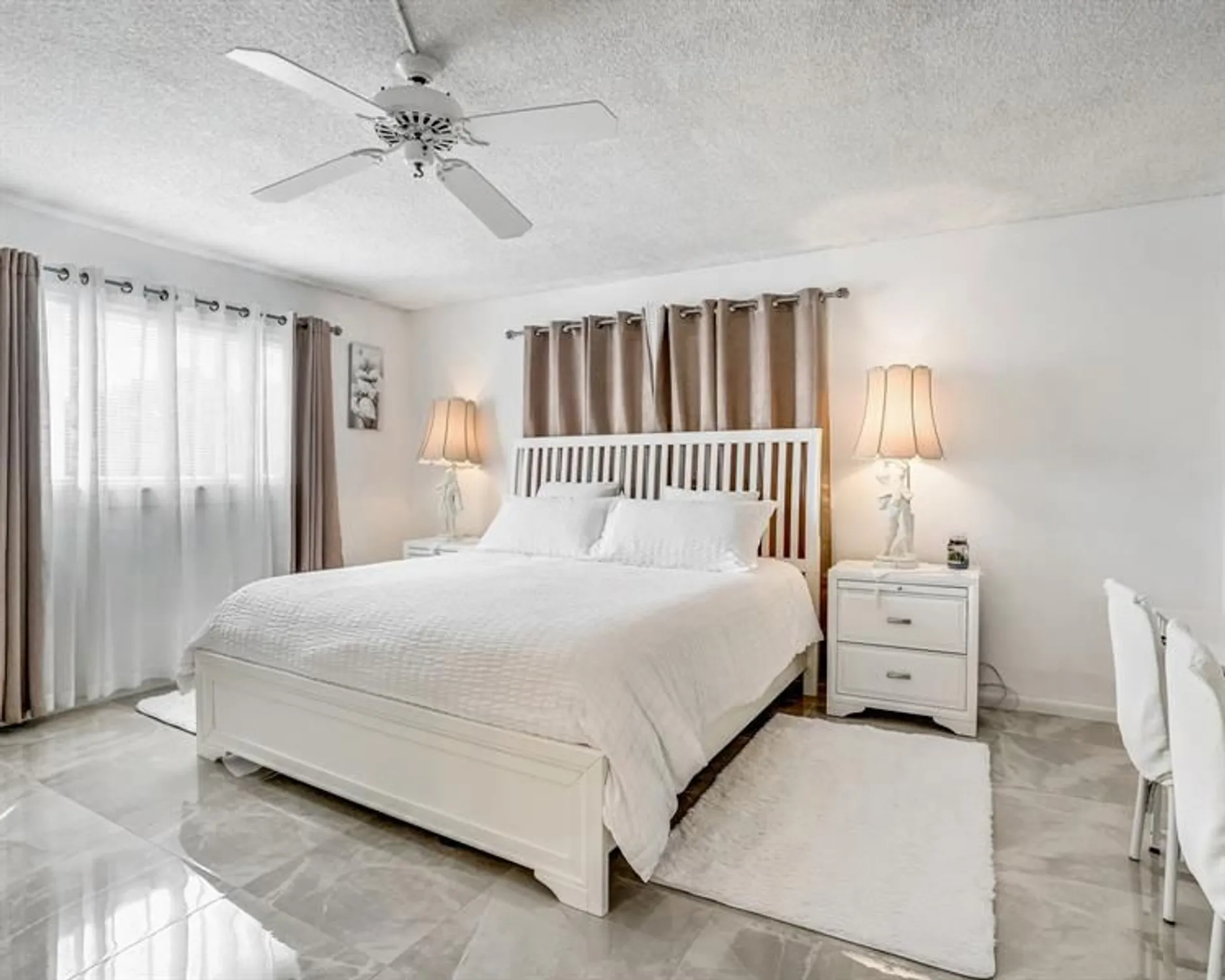 Property Slideshow image 4 of 25 | 4751 nw 21st st 300, Lauderhill, FL, 33313