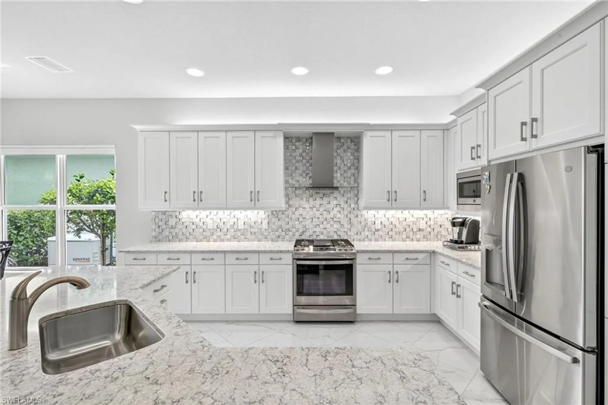 Property Slideshow image 12 of 49 | 16022 liguria pl, Bonita Springs, FL, 34135