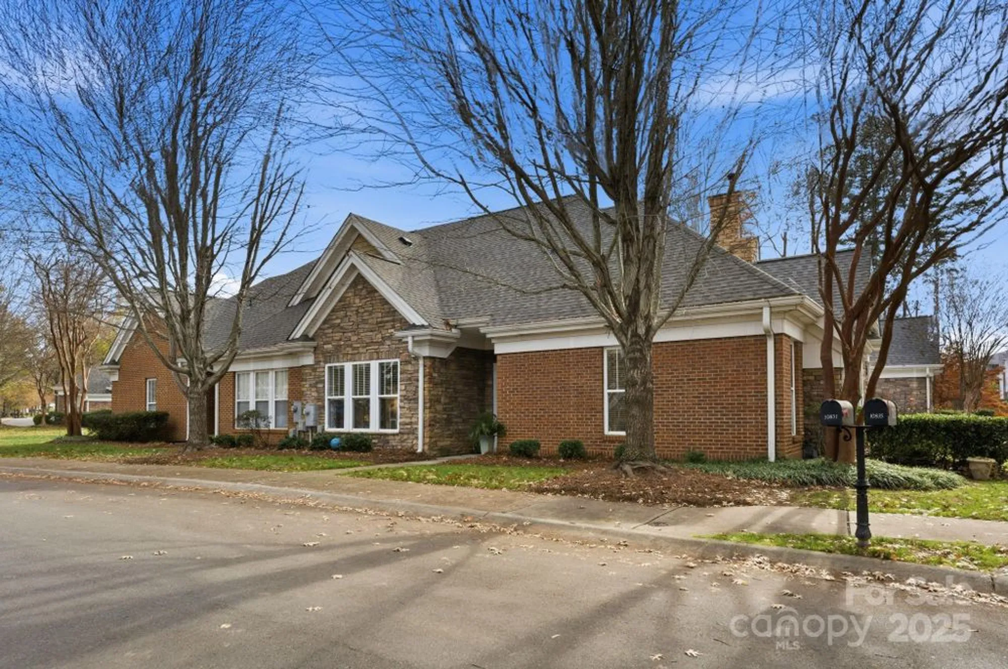 Property Slideshow image 25 of 25 | 10831 casetta dr, Matthews, NC, 28105