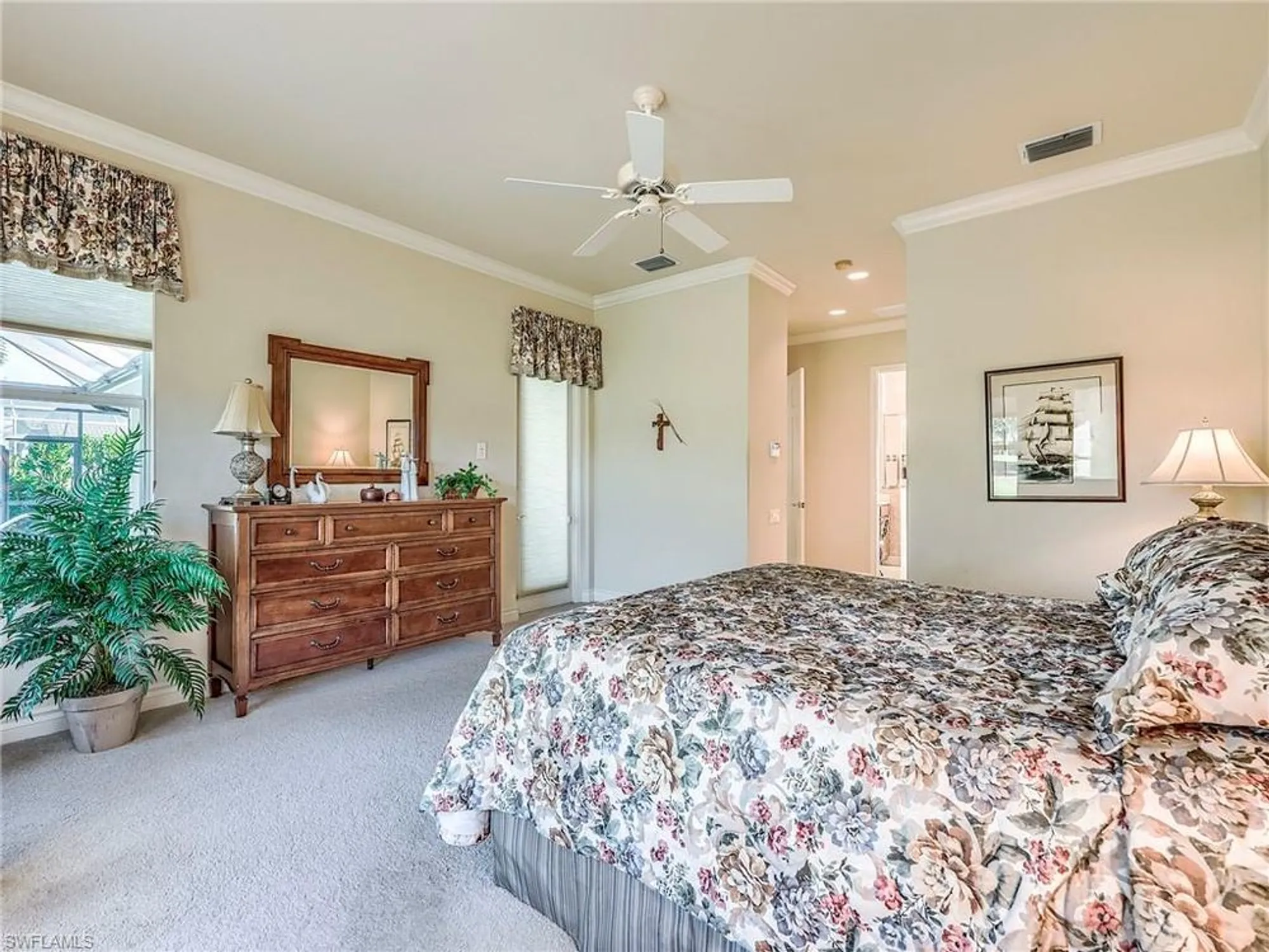 Property Slideshow image 32 of 49 | 3430 shady bnd, Fort Myers, FL, 33905