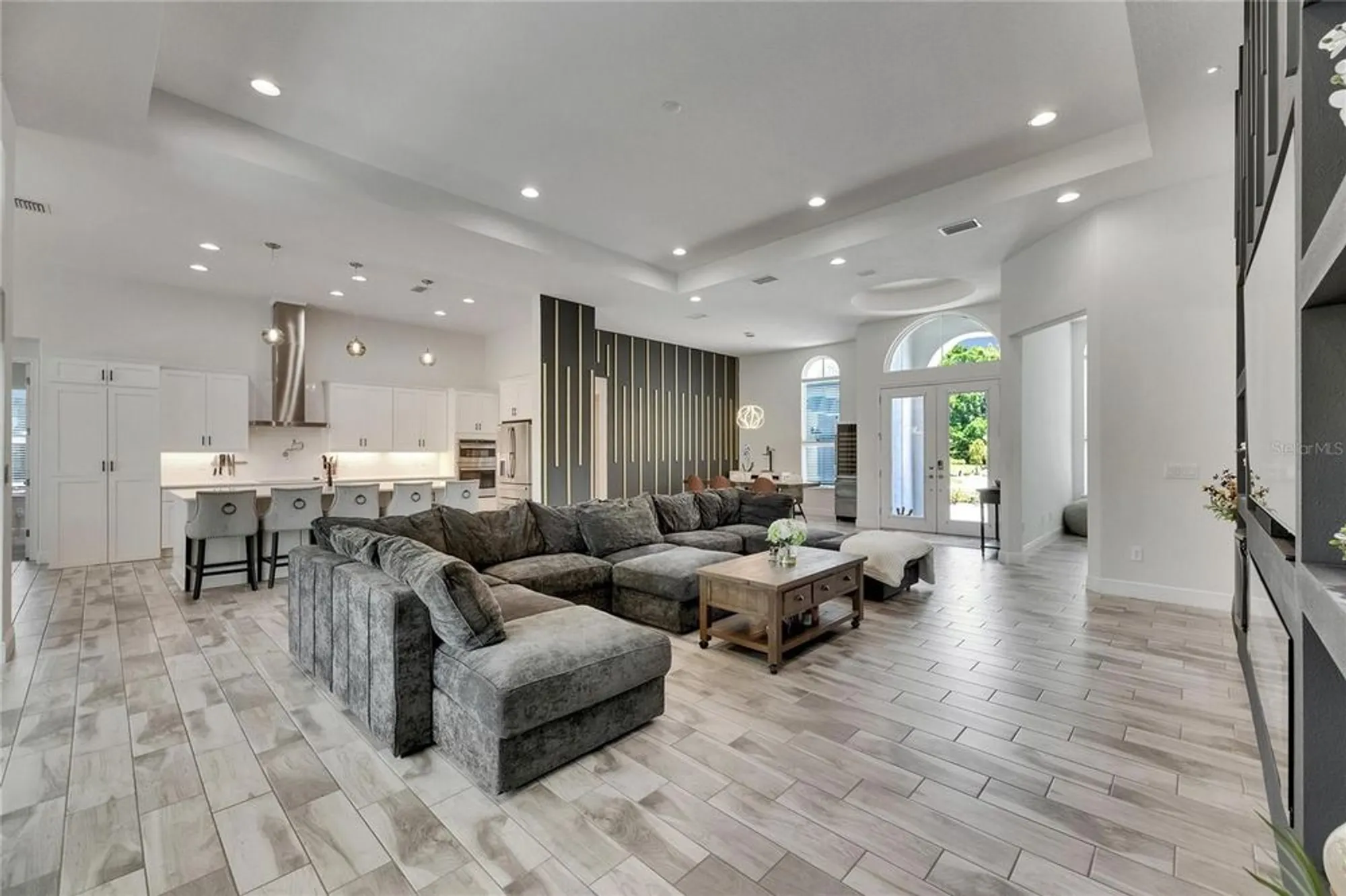 Property Slideshow image 10 of 92 | 13539 carryback dr, Dade City, FL, 33525