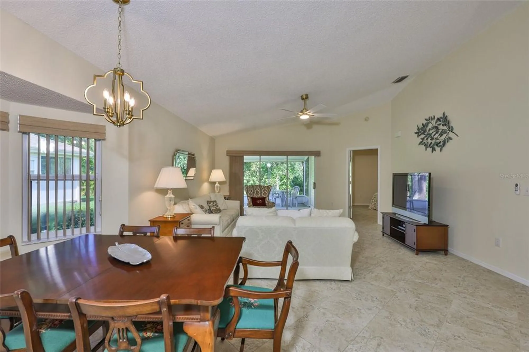 Property Slideshow image 7 of 37 | 2431 nantucket harbor loop # 61, Sun City Center, FL, 33573