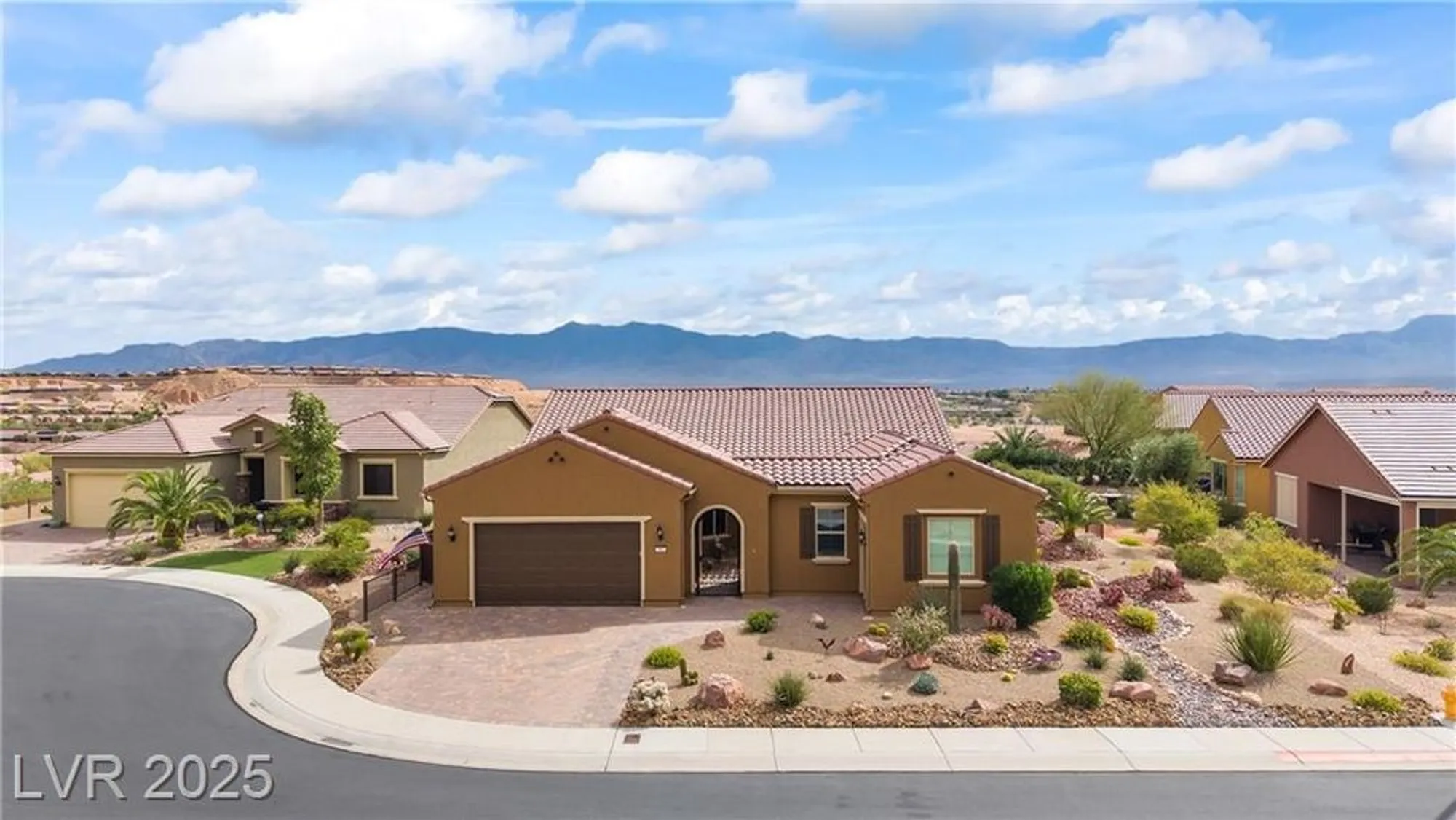 Property Slideshow image 5 of 67 | 986 buggy whip ct, Mesquite, NV, 89034