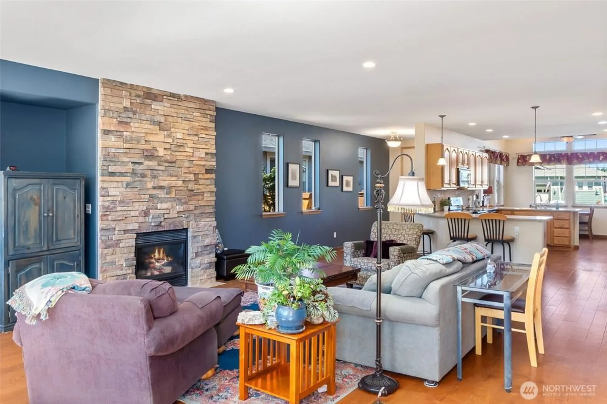 Property Slideshow image 6 of 27 | 8650 bainbridge loop, Lacey, WA, 98516