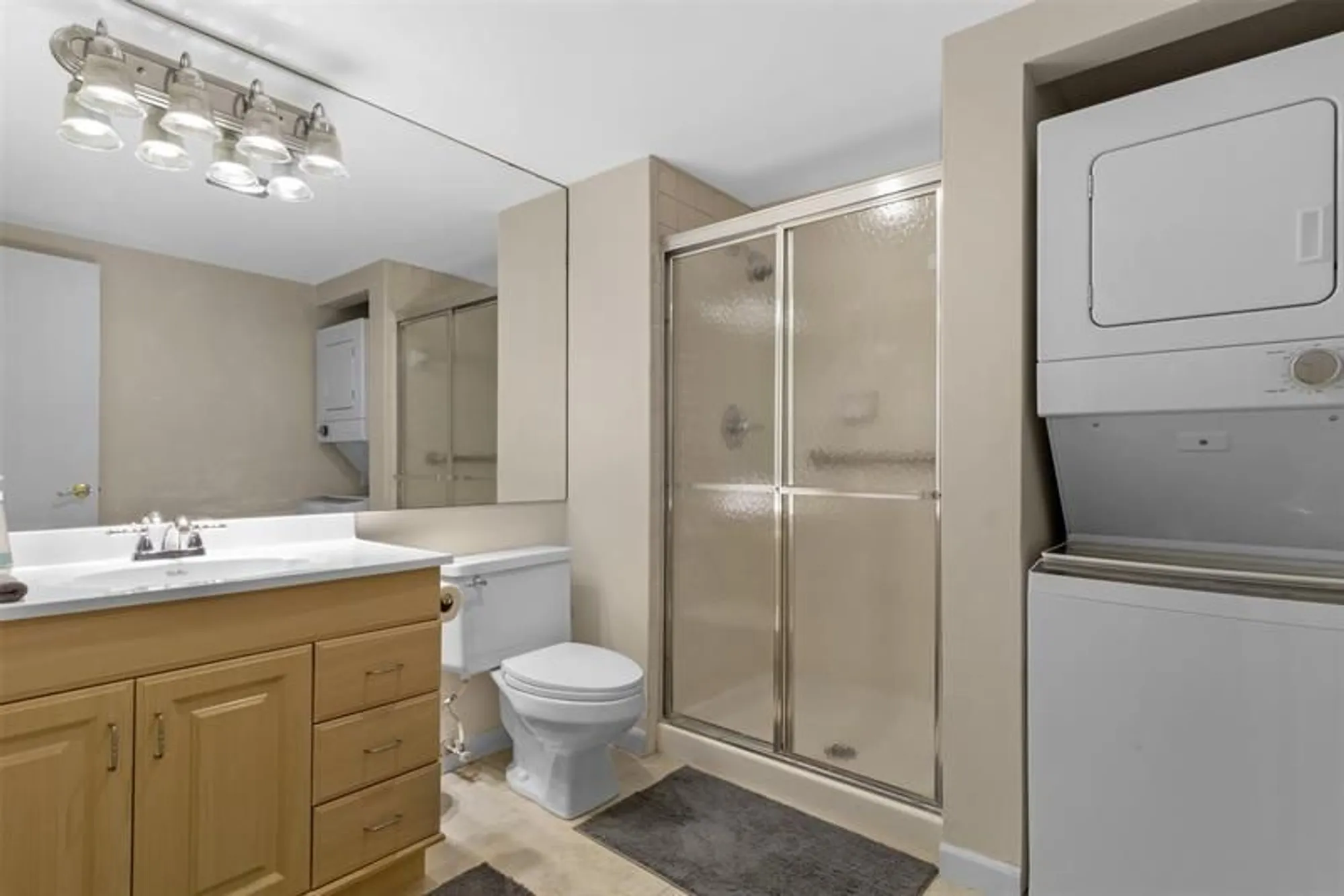 Property Slideshow image 16 of 32 | 21662 arriba real apt 44h, Boca Raton, FL, 33433