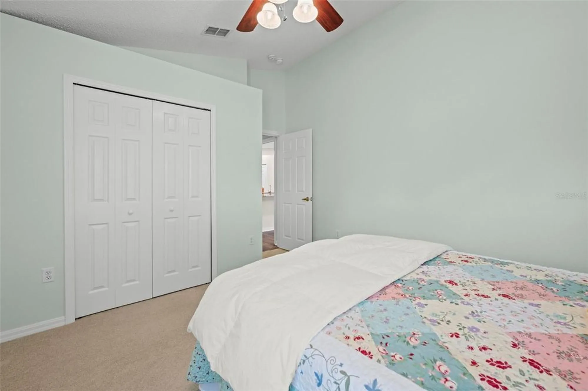 Property Slideshow image 42 of 54 | 332 mcintosh ct, Spring Hill, FL, 34609