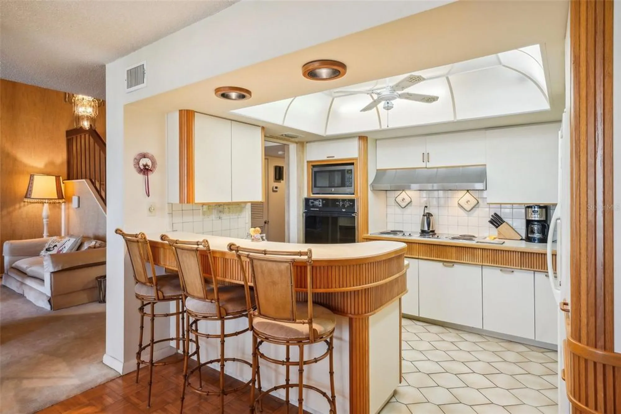 Property Slideshow image 14 of 66 | 7400 sun island dr 802, South Pasadena, FL, 33707