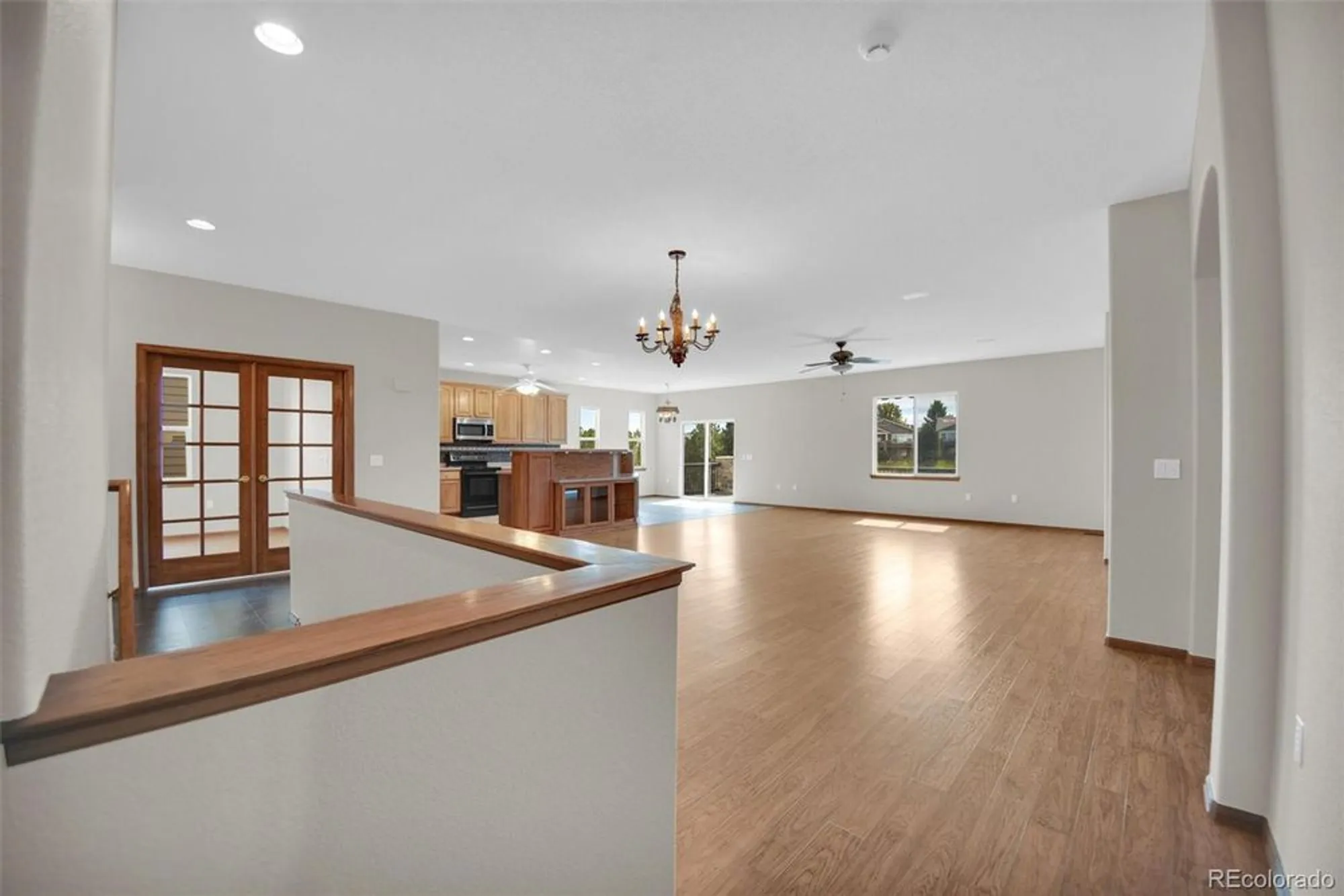 Property Slideshow image 10 of 34 | 23464 e heritage pkwy, Aurora, CO, 80016