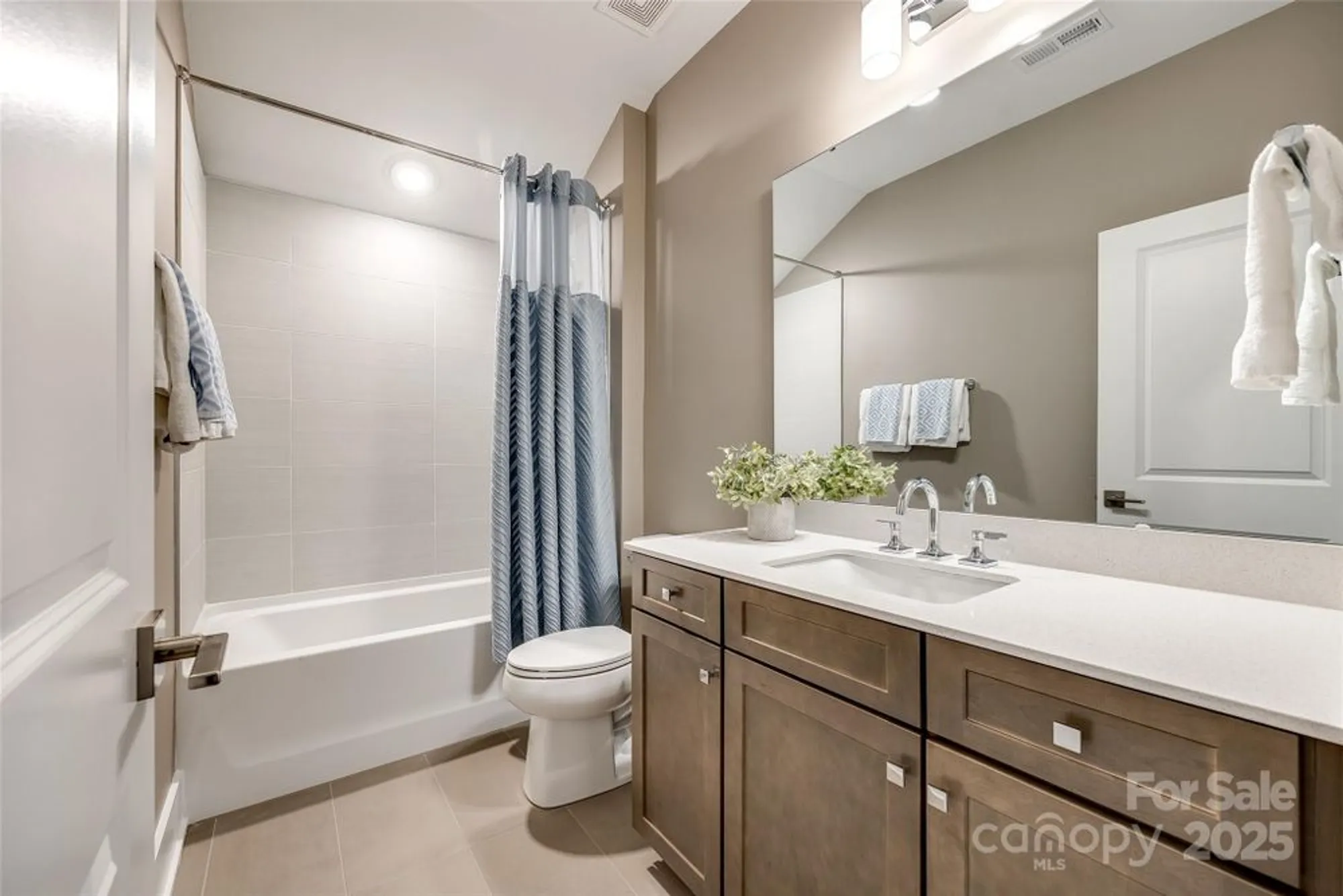 Property Slideshow image 29 of 41 | 2370 whitebark dr, Fort Mill, SC, 29707