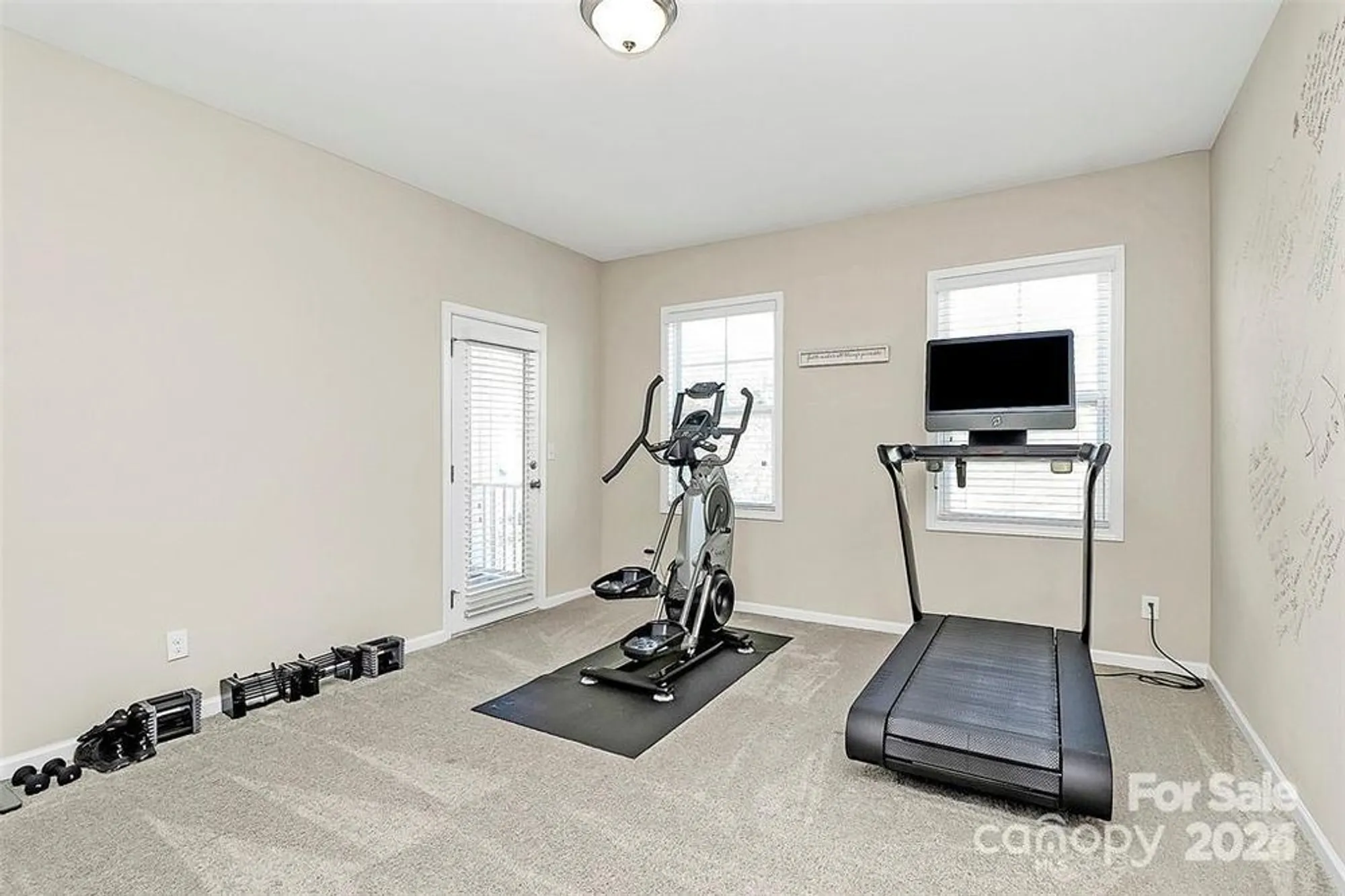 Property Slideshow image 29 of 44 | 4146 la crema dr, Charlotte, NC, 28214
