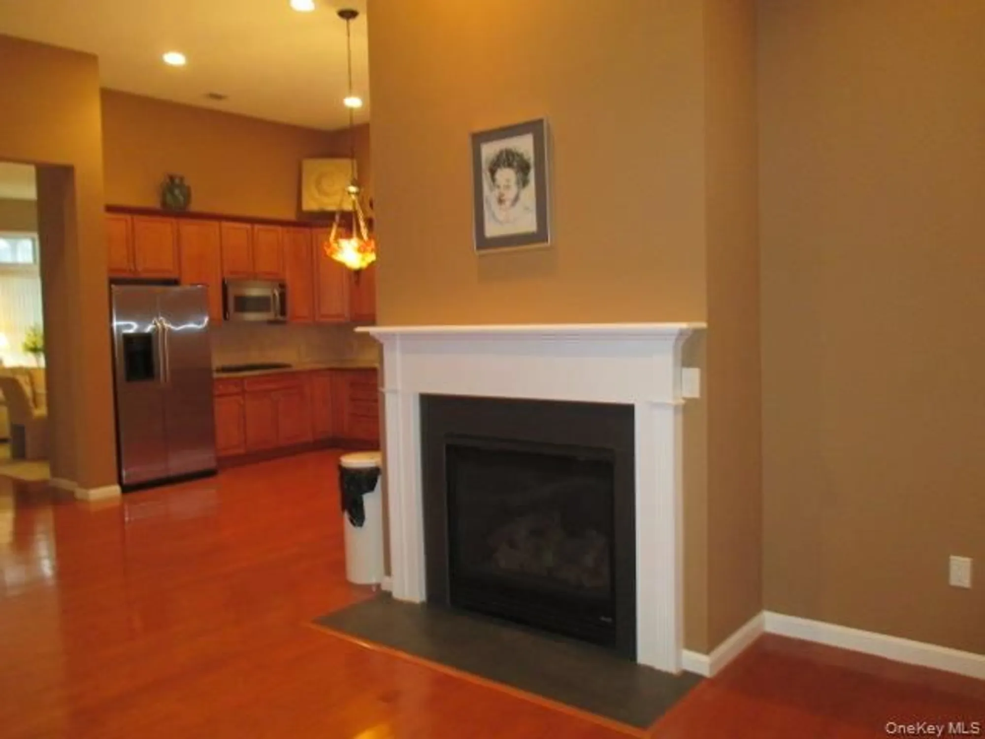 Property Slideshow image 9 of 20 | 177 melody ct, Eastport, NY, 11941