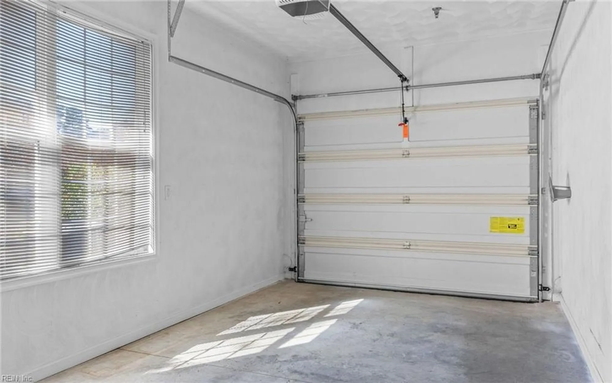 Property Slideshow image 35 of 48 | 2825 loveliness ct, Virginia Beach, VA, 23456