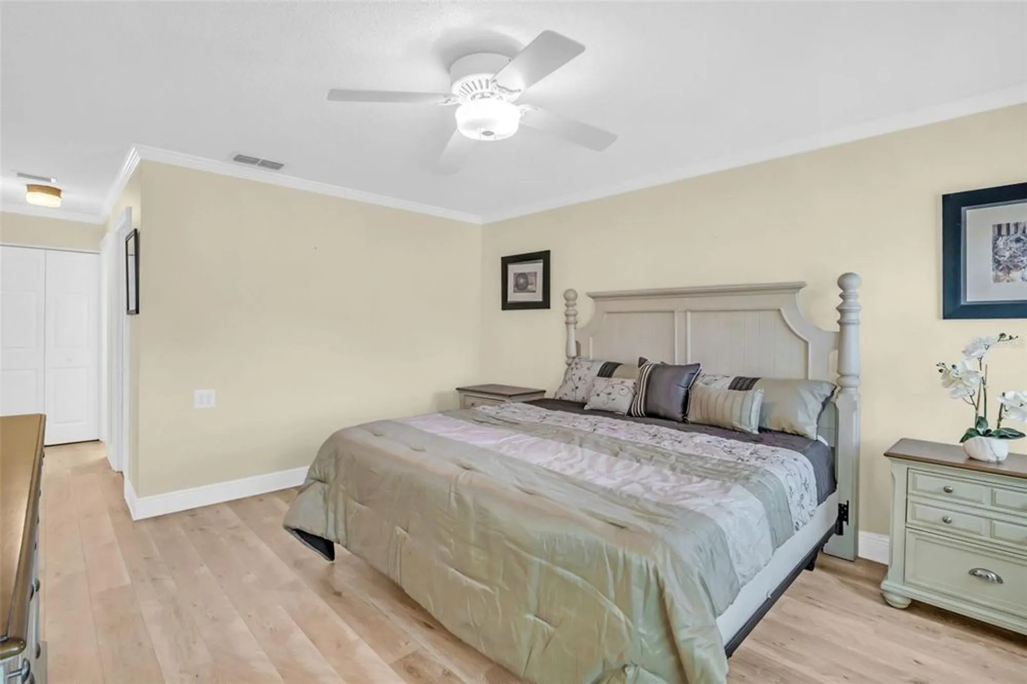 Property Slideshow image 24 of 57 | 1222 gillespie dr, Palm Harbor, FL, 34684